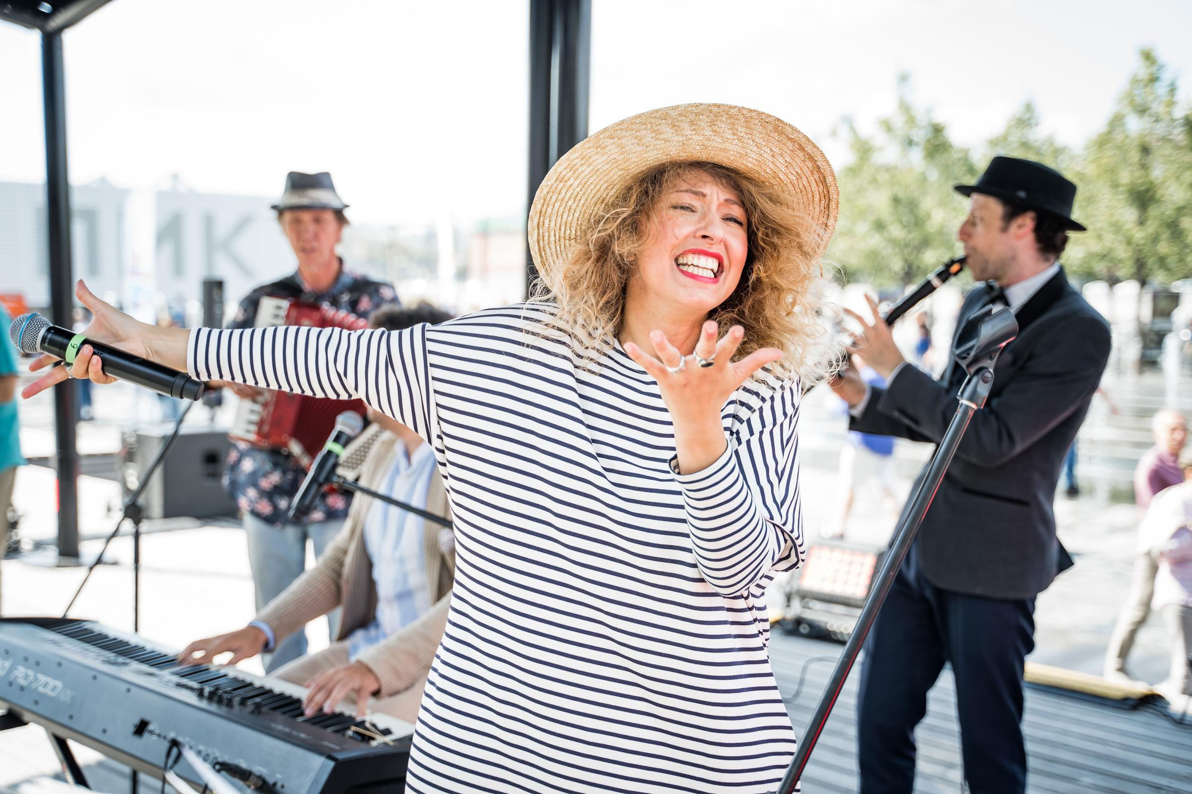 Фестиваль Яркие люди Москва. Репотражный и семейный фотограф в Москве Герлинг Радмила