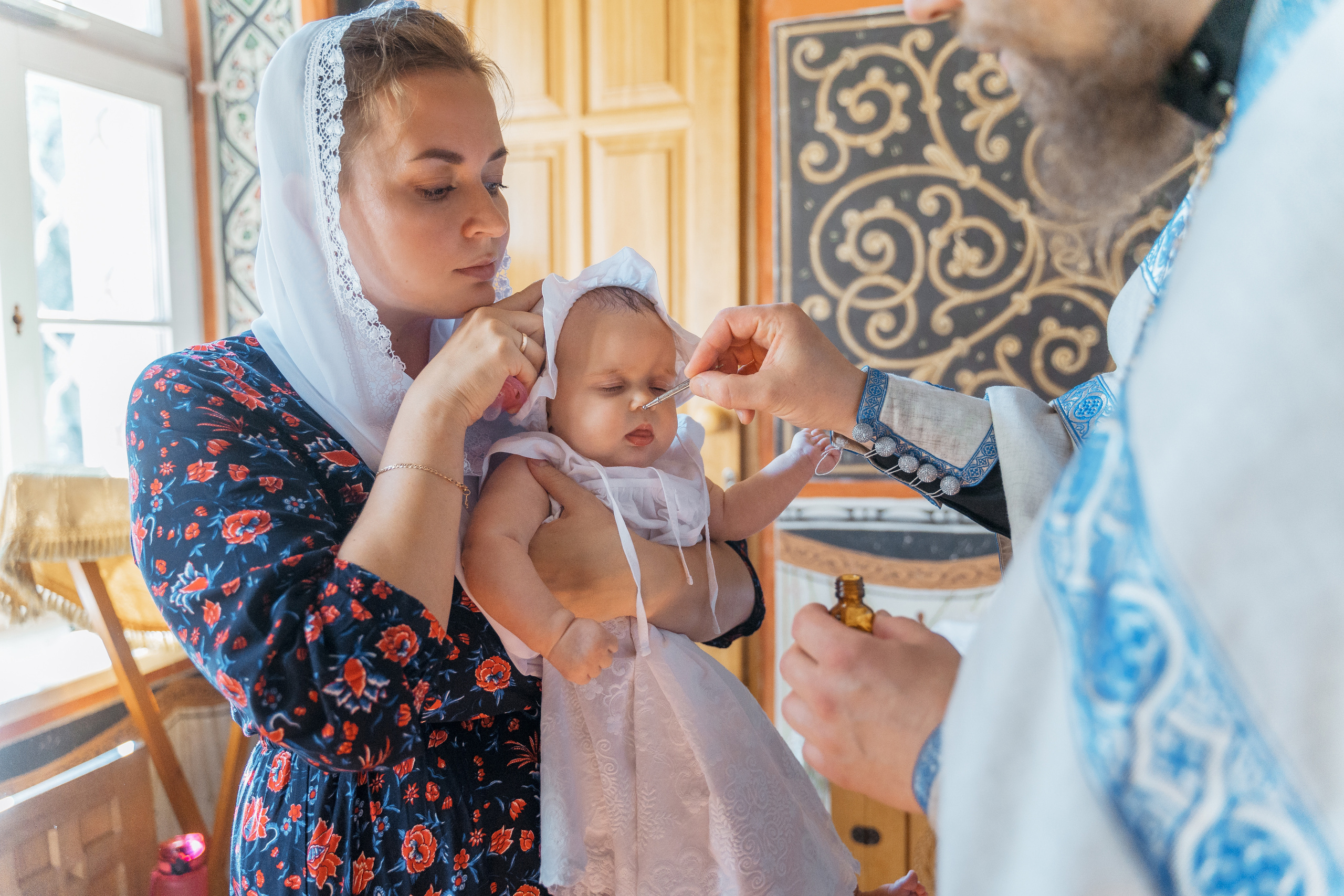 Крещение Ксении. Репотражный и семейный фотограф в Москве Герлинг Радмила