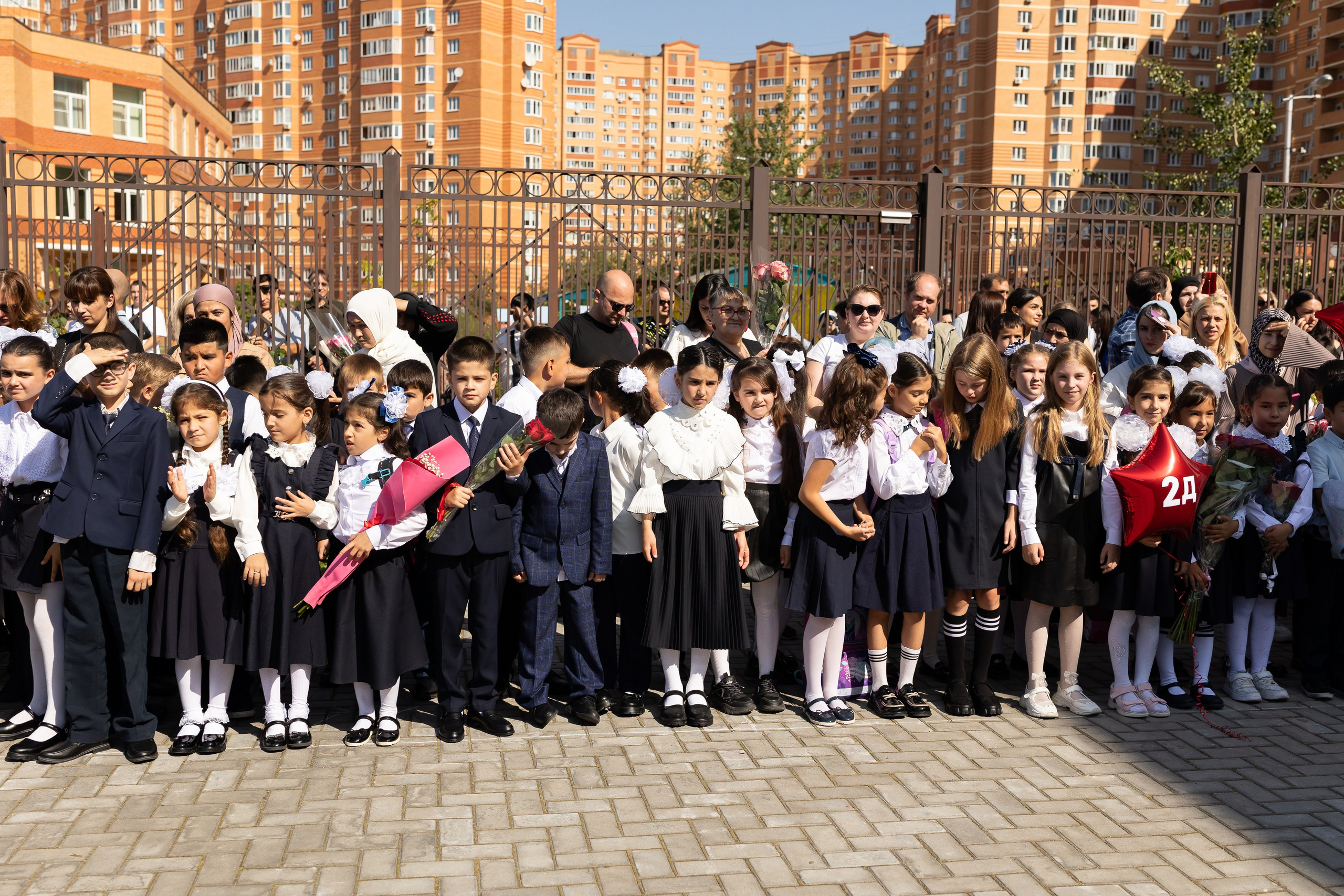 Линейка 1 сентября. Профессиональный Фотограф в Москве Андрей Славнов