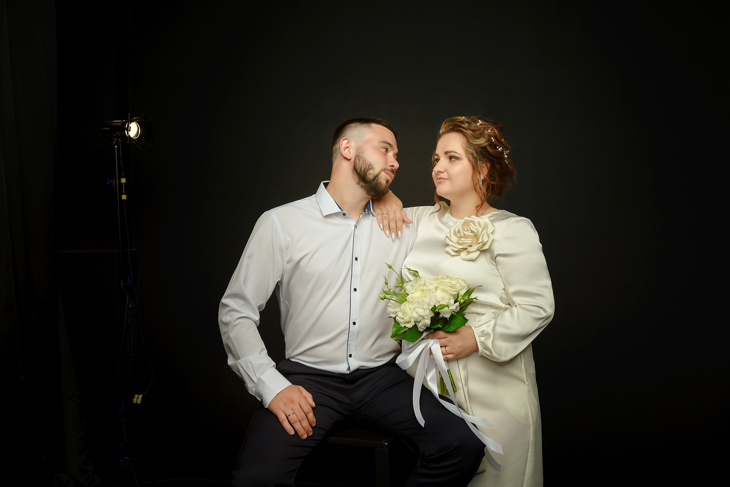 Свадебные фотосессии в фотостудии Тольятти. Фотограф Оксана Сафонова г. Тольятти