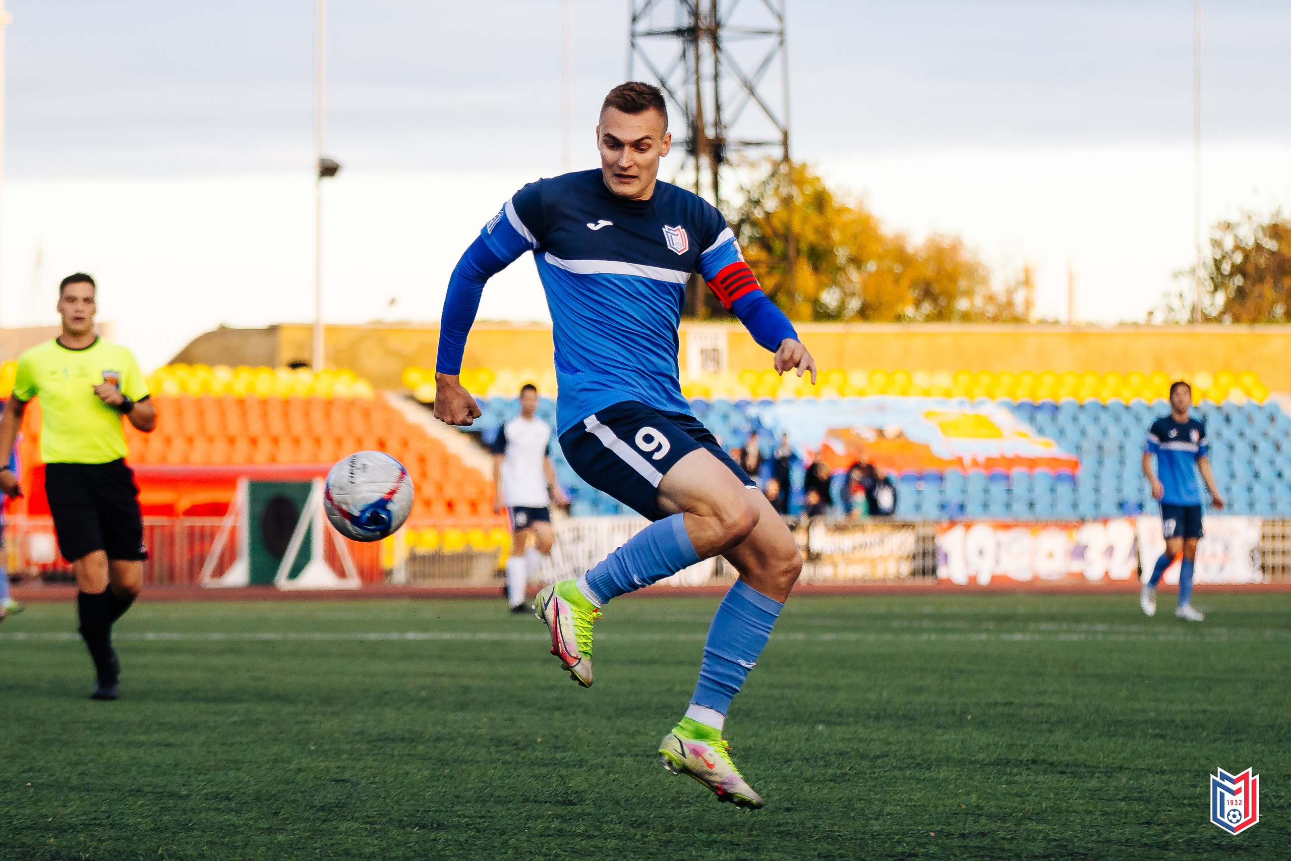 ФК «Металлург-Магнитогорск» — «СибГУФК Иртыш-2» // 21.09.24. Денис Прохоров Фотограф в г. Магнитогорск