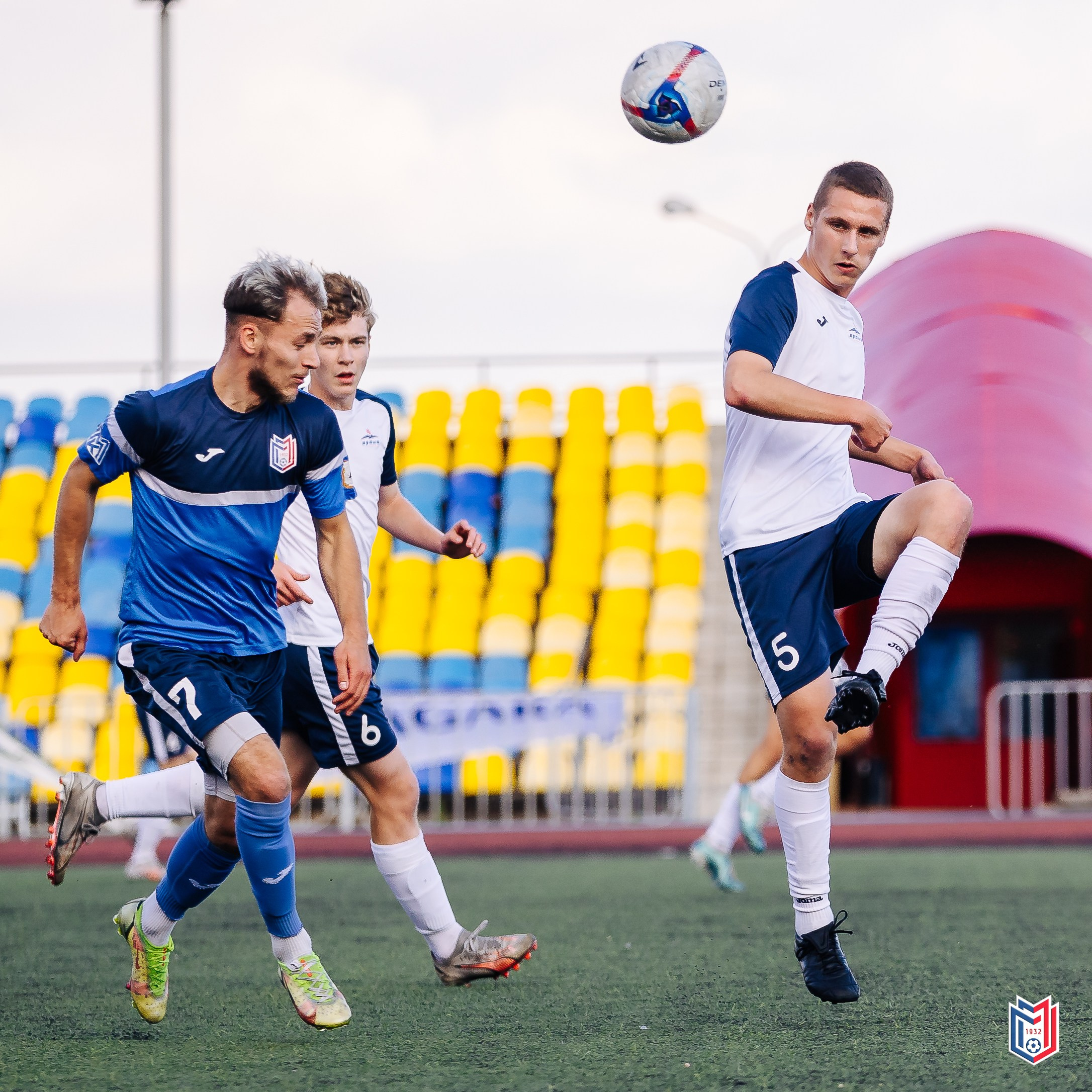 ФК «Металлург-Магнитогорск» — «СибГУФК Иртыш-2» // 21.09.24. Денис Прохоров Фотограф в г. Магнитогорск