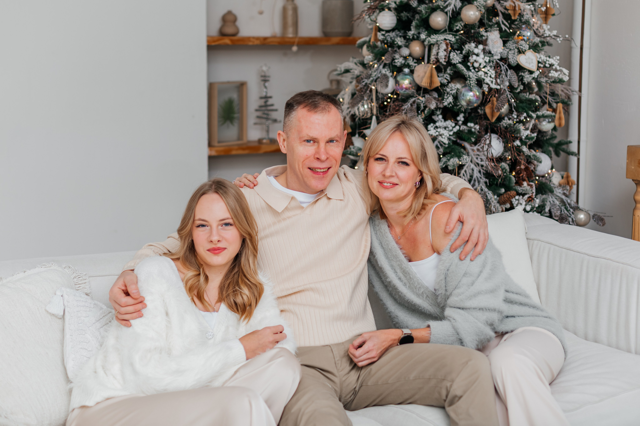 Уютная семейная фотосессия семьи Ломоносовых. Семейный и детский фотограф в Москве Алёна Кораблина