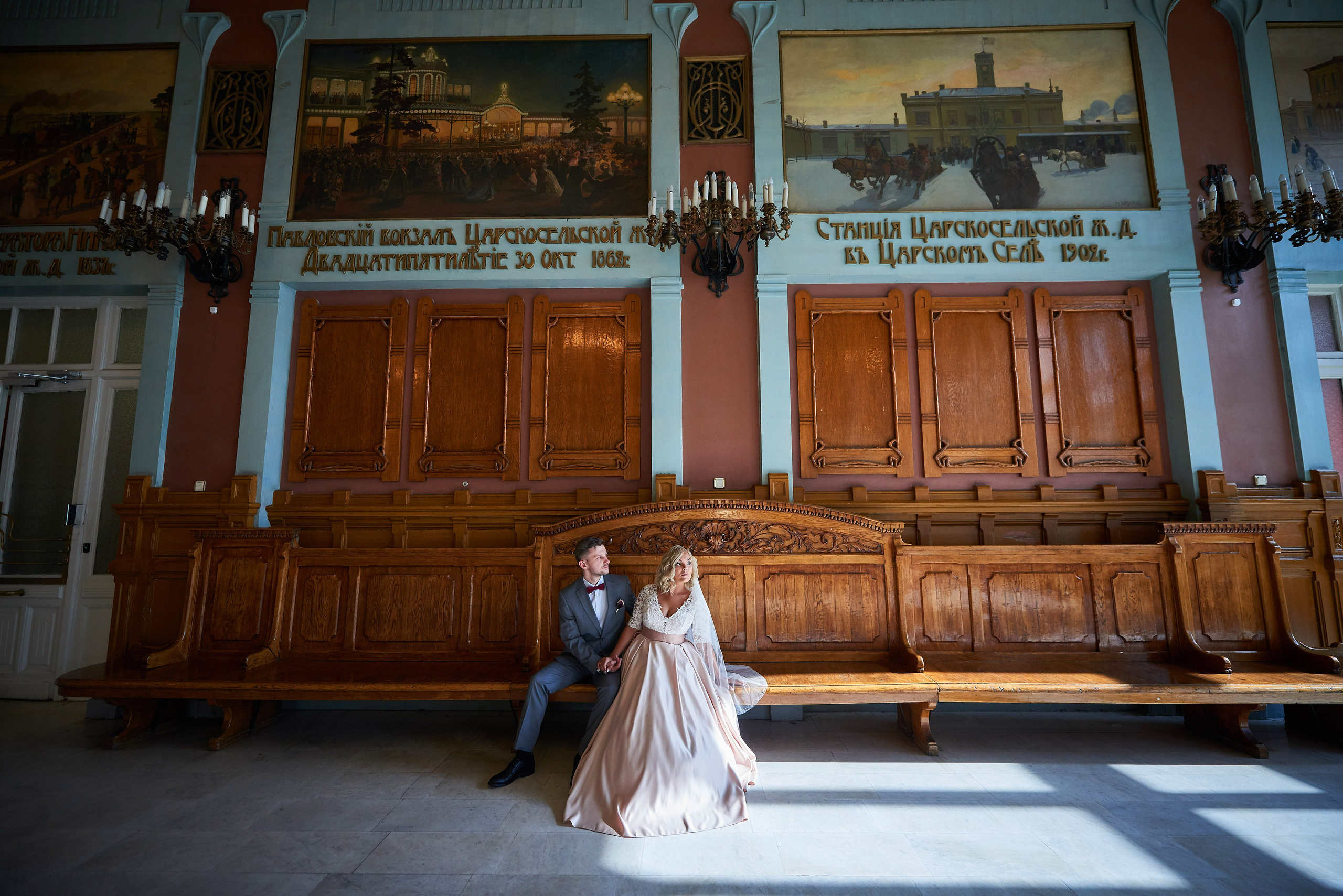 Марта и Анатолий (фотосессия на Витебском вокзале). Портретный, семейный и свадебный фотограф в Санкт-Петербурге и в Пушкине Ширяев Денис