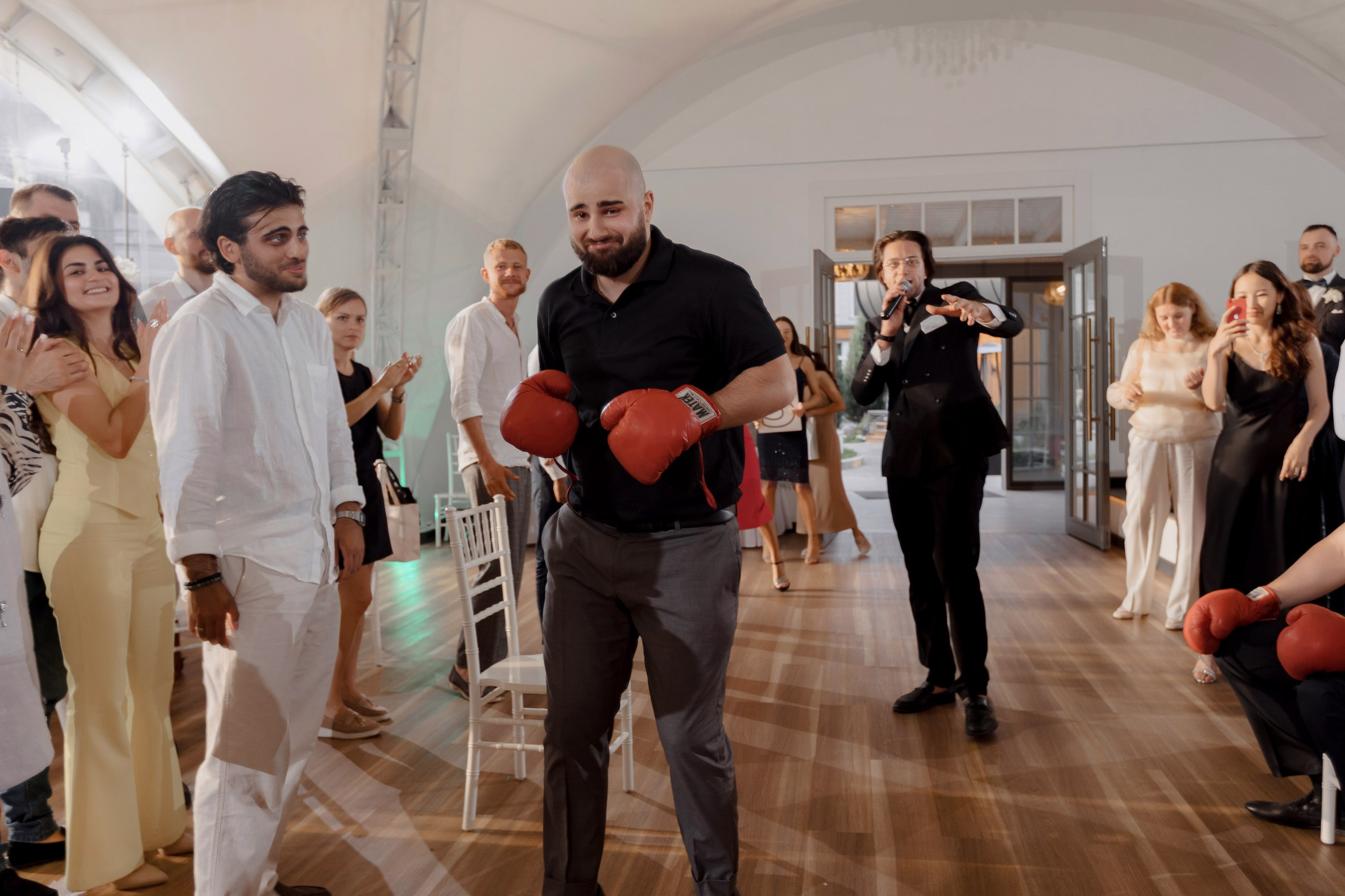 Дамир и Анна. Свадебный фотограф и видеограф Юрий и Эля Дубинины