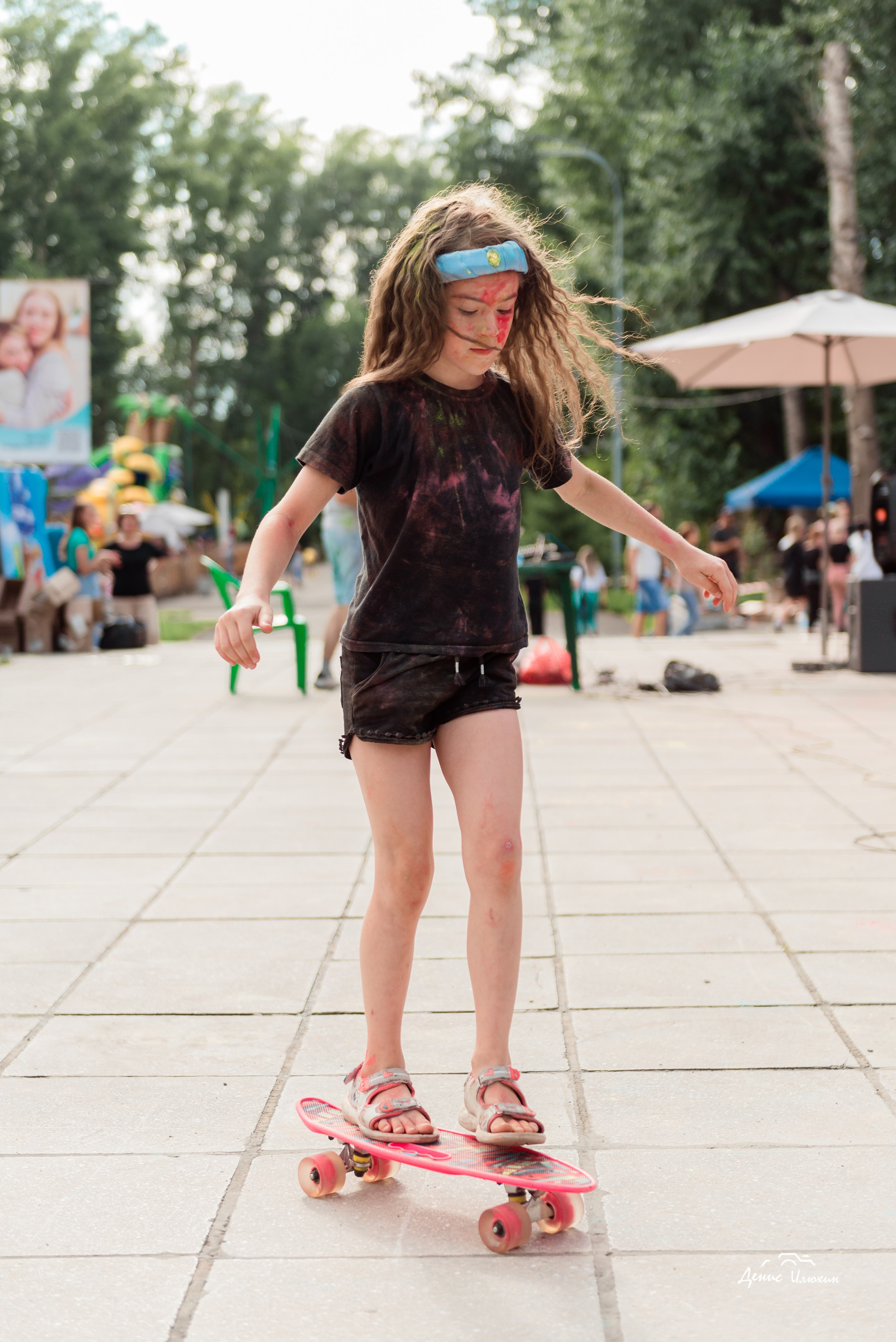 Краски Холи в Комсомольском Парке 2023. Детский фотограф, семейный фотограф и репортажи в Кемерово