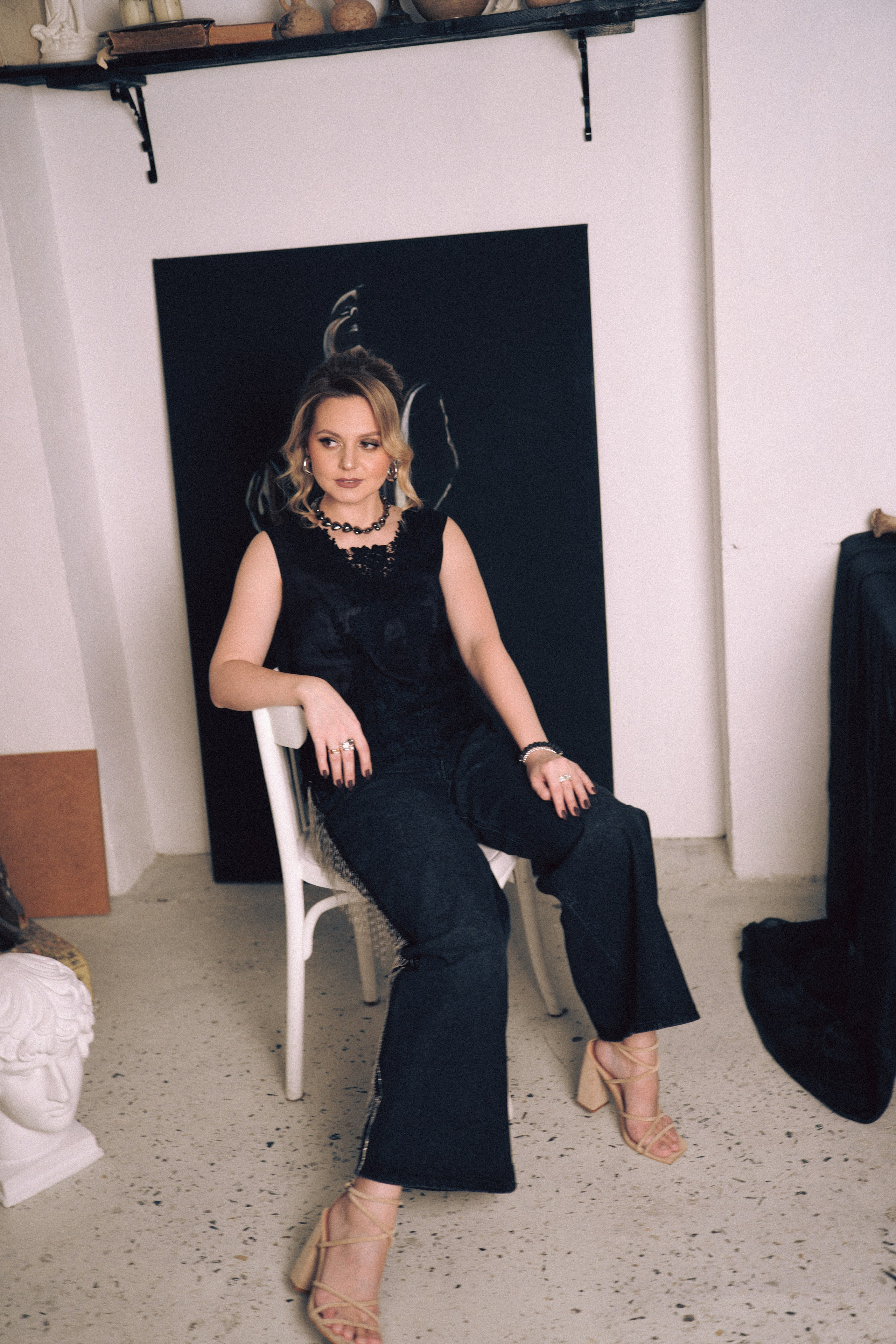 НОВОГОДНЯЯ ФОТОСЕСИИЯ В СТУДИИ ДЛЯ ДЕВУШКИ И ПРОГУЛКА ПО ЧЕРНЫШЕВСКОЙ. Профессиональный фотограф, Санкт-Петербург — Виктория Богомолова