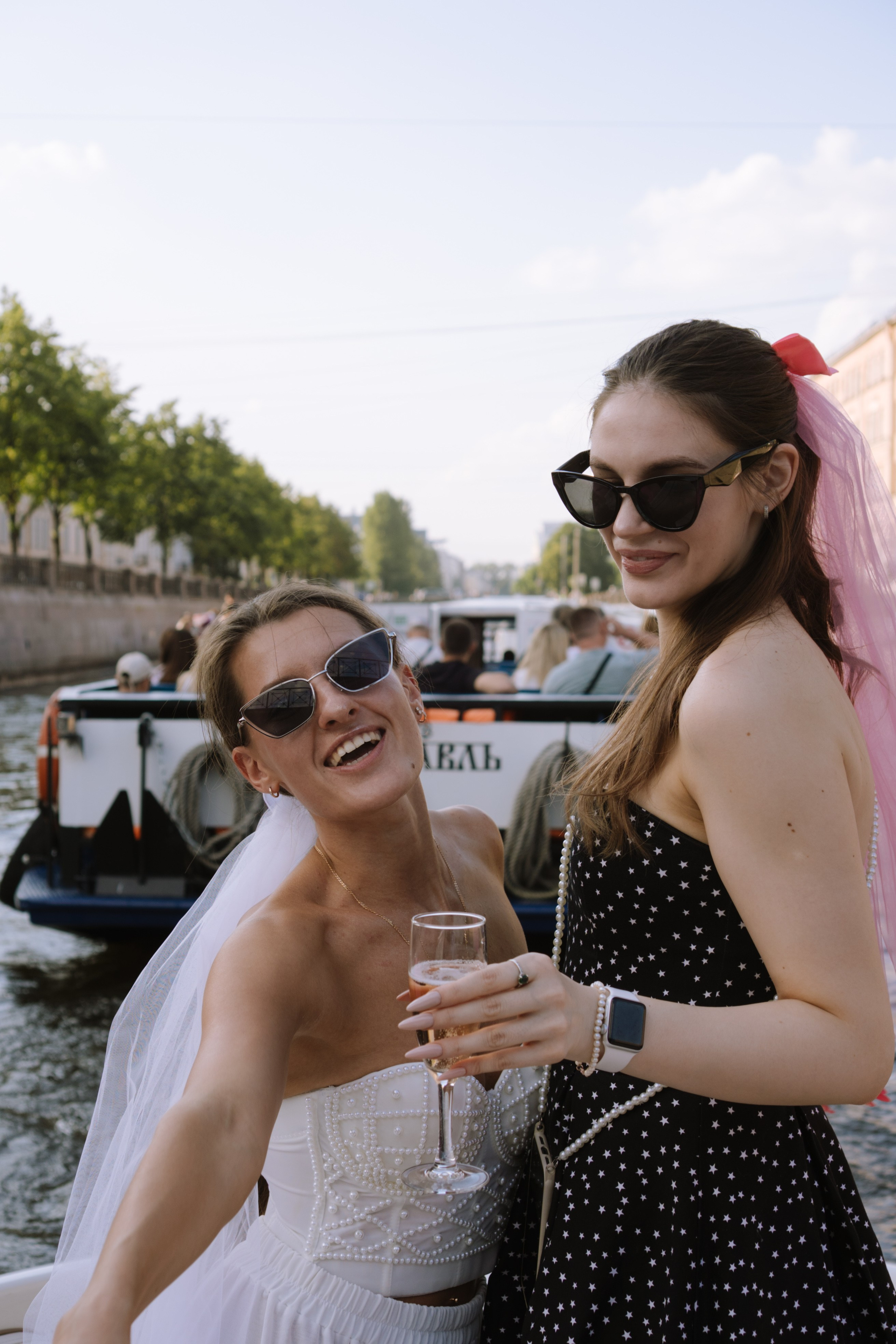 ДЕВИЧНИК НА КАТЕРЕ. Профессиональный фотограф, Санкт-Петербург — Виктория Богомолова