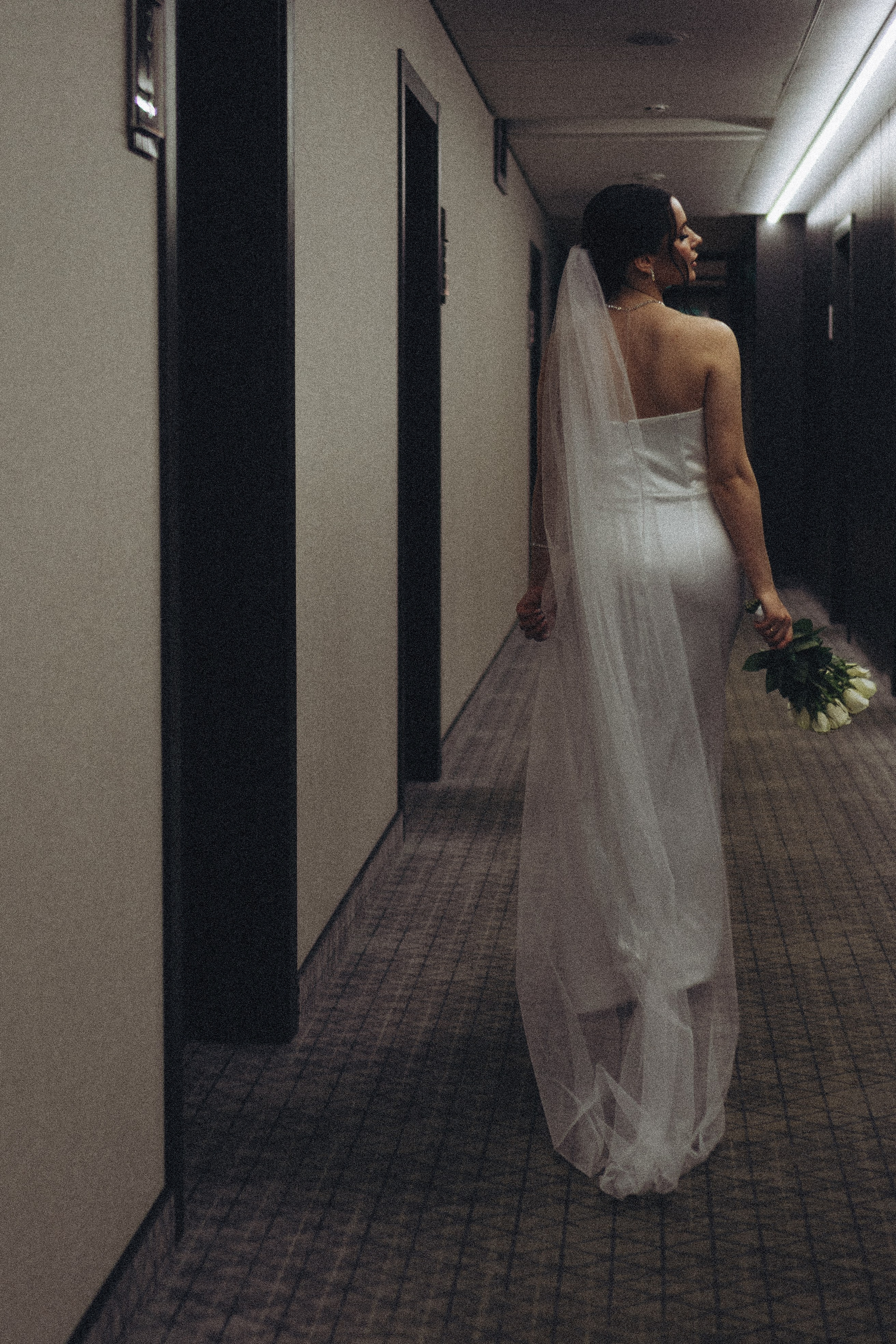 СВАДЕБНАЯ СЬЕМКА СБОРОВ ЖЕНИХА И НЕВЕСТЫ В ОТЕЛЕ И ТАКЖЕ ФОТОСЕССИИЯ В ОТЕЛЕЕ МЕГАПОЛИС БРЯНСК. Профессиональный фотограф, Санкт-Петербург — Виктория Богомолова