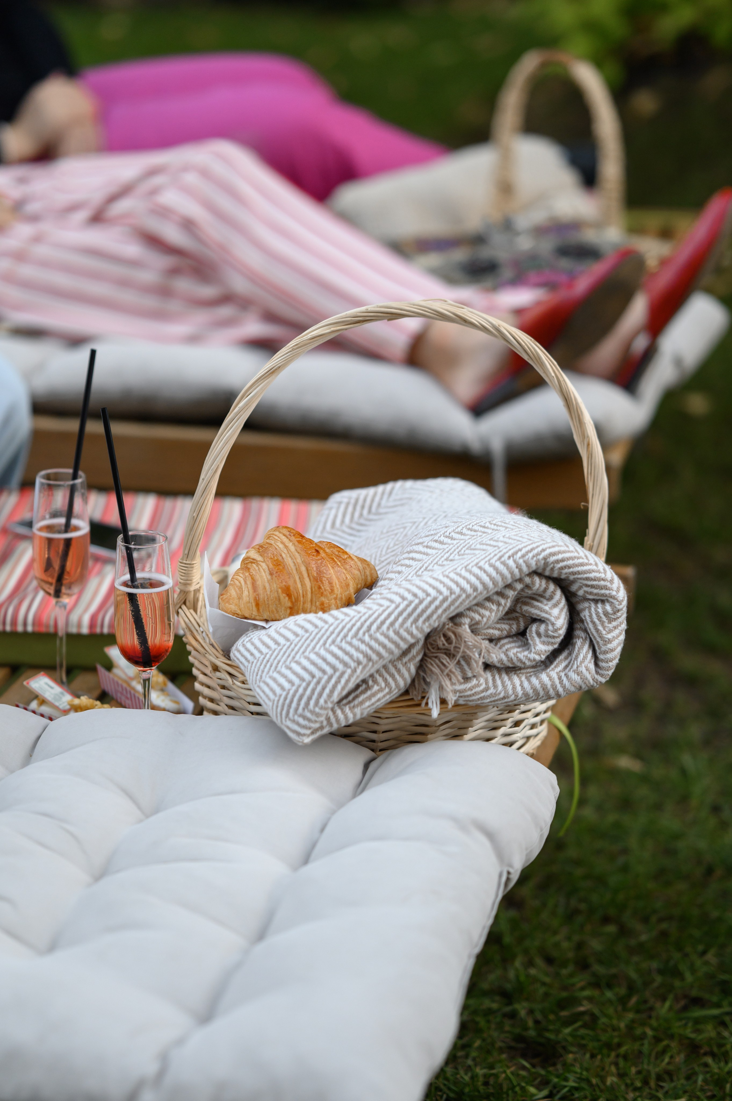 Кинопоказ под открытым небом. Эмили в Париже. Свадебный и портретный фотограф в Санкт-Петербурге Ирина Келина