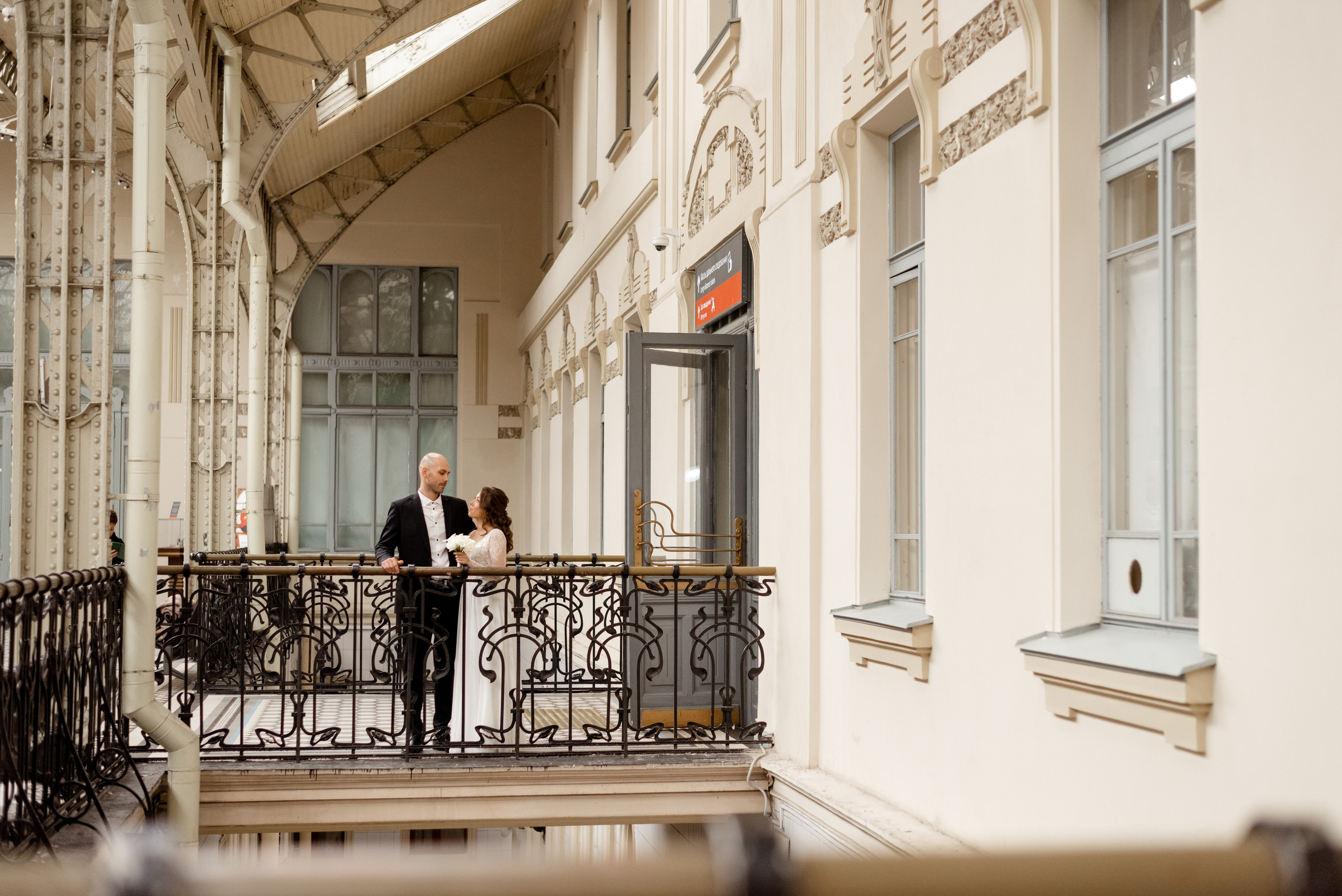 Крытые локации для свадебной фотосессии в Санкт-Петербруге. Свадебный и семейный фотограф в СПб Валерия Фомичева