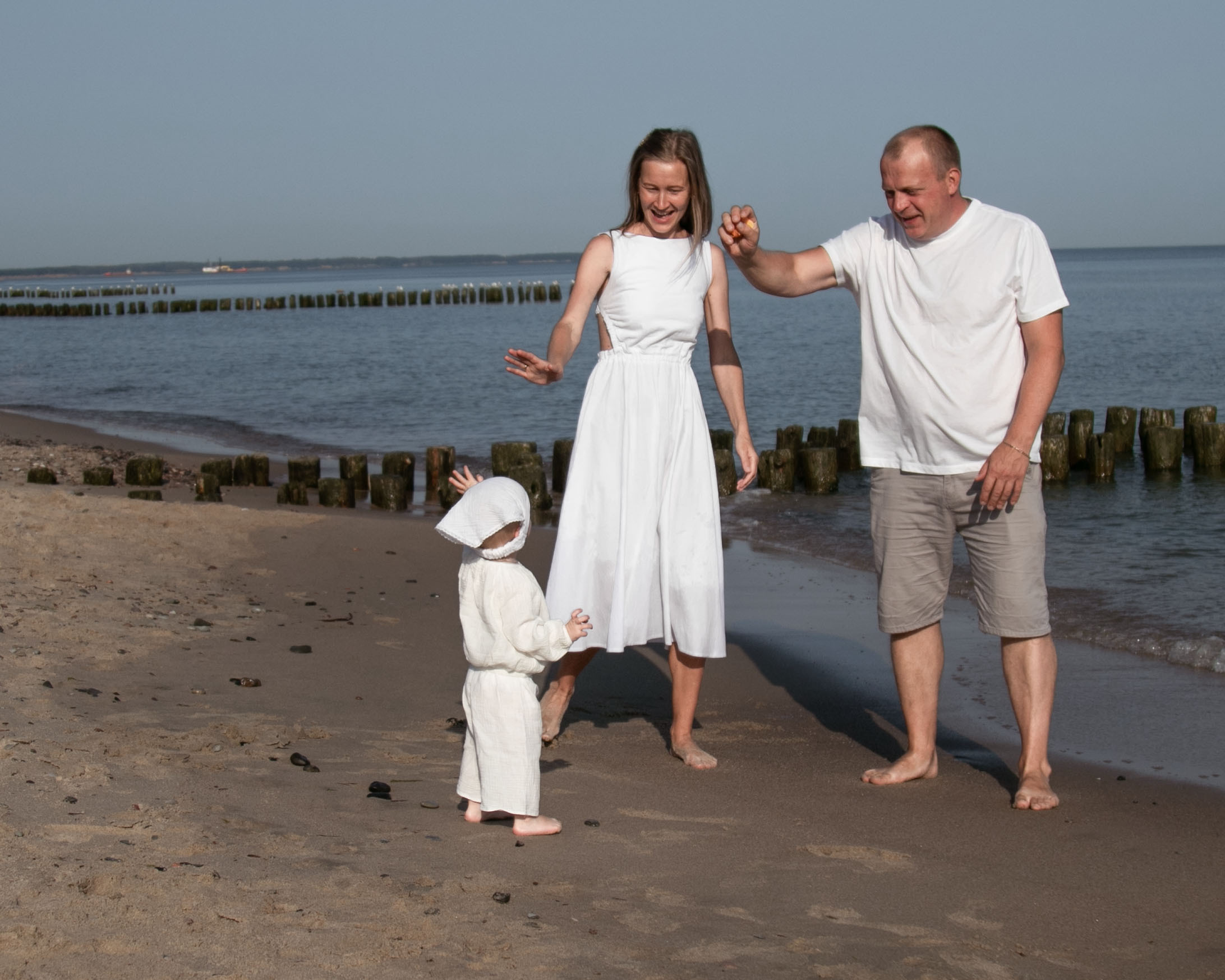 Фотосессия семьи на Балтике. Фотограф Зеленоградск Лиана Сопина