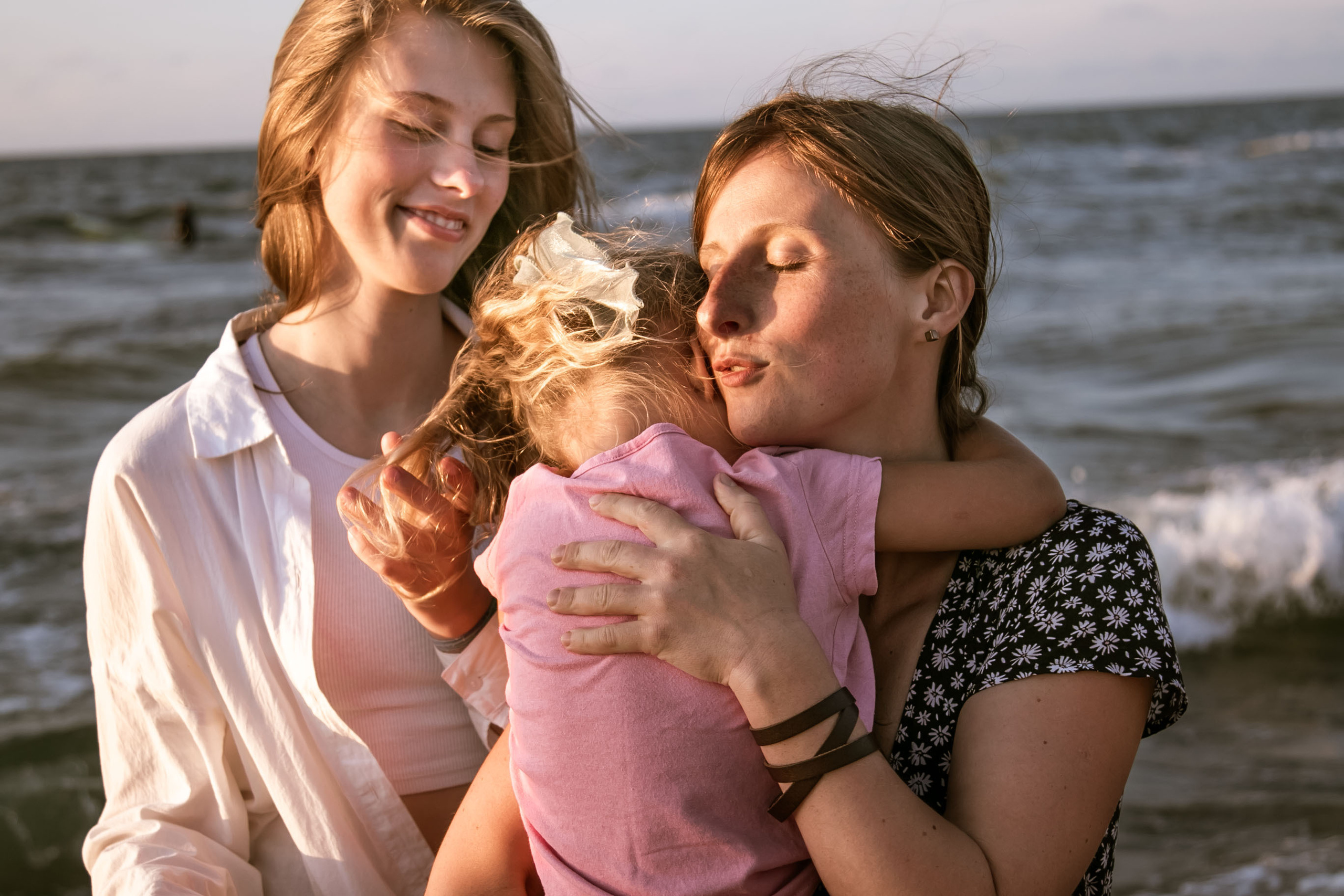 Летняя фотосессия у моря. Фотограф Зеленоградск Лиана Сопина