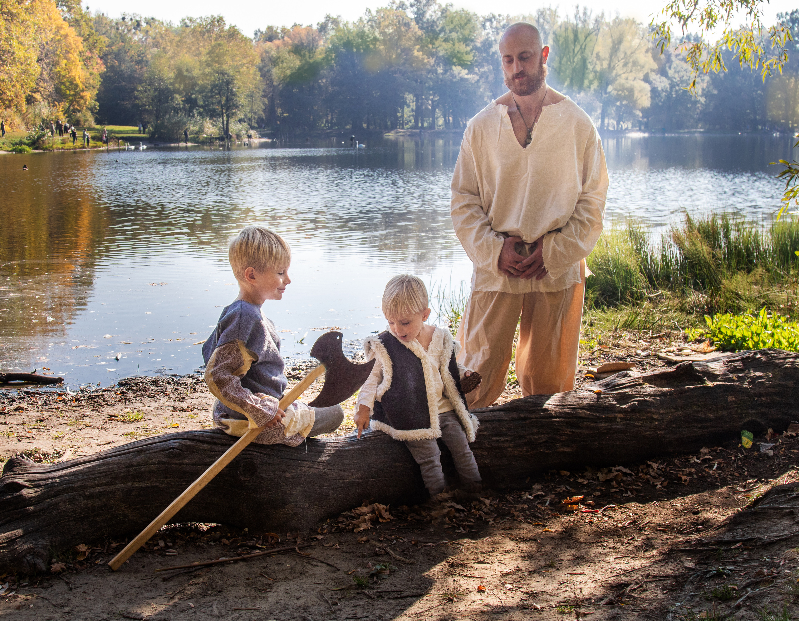 Тематическая семейная фотосессия в парке. Фотограф Зеленоградск Лиана Сопина