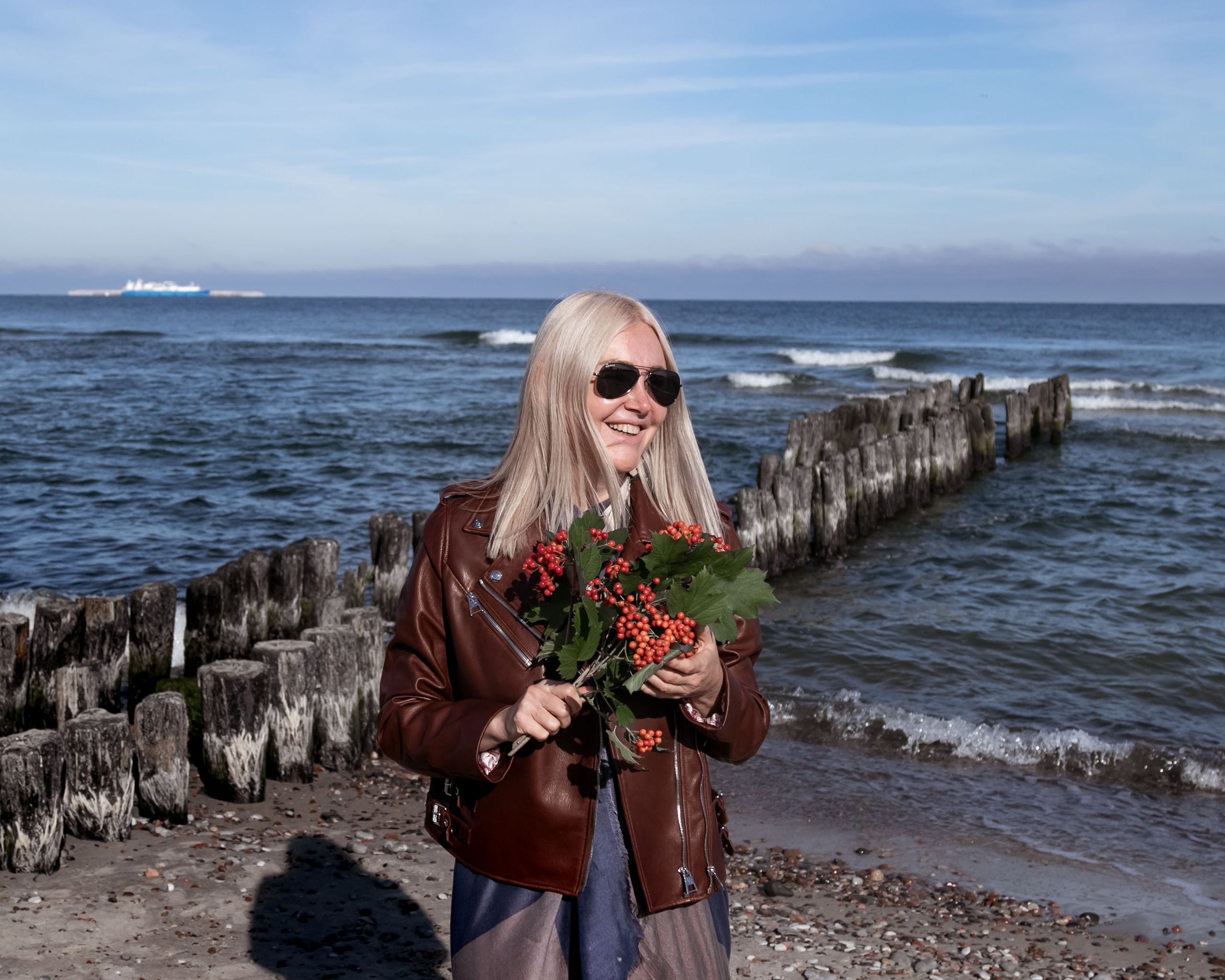 Фотосессия Елены на море. Фотограф Зеленоградск Лиана Сопина