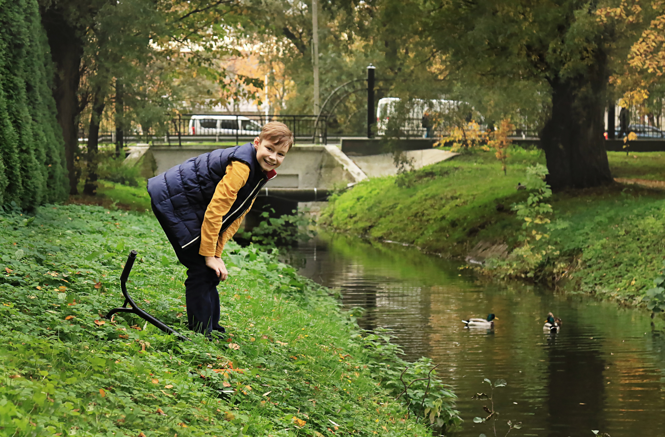 Осенняя фотосессия сына и мамы. Фотограф Зеленоградск Лиана Сопина
