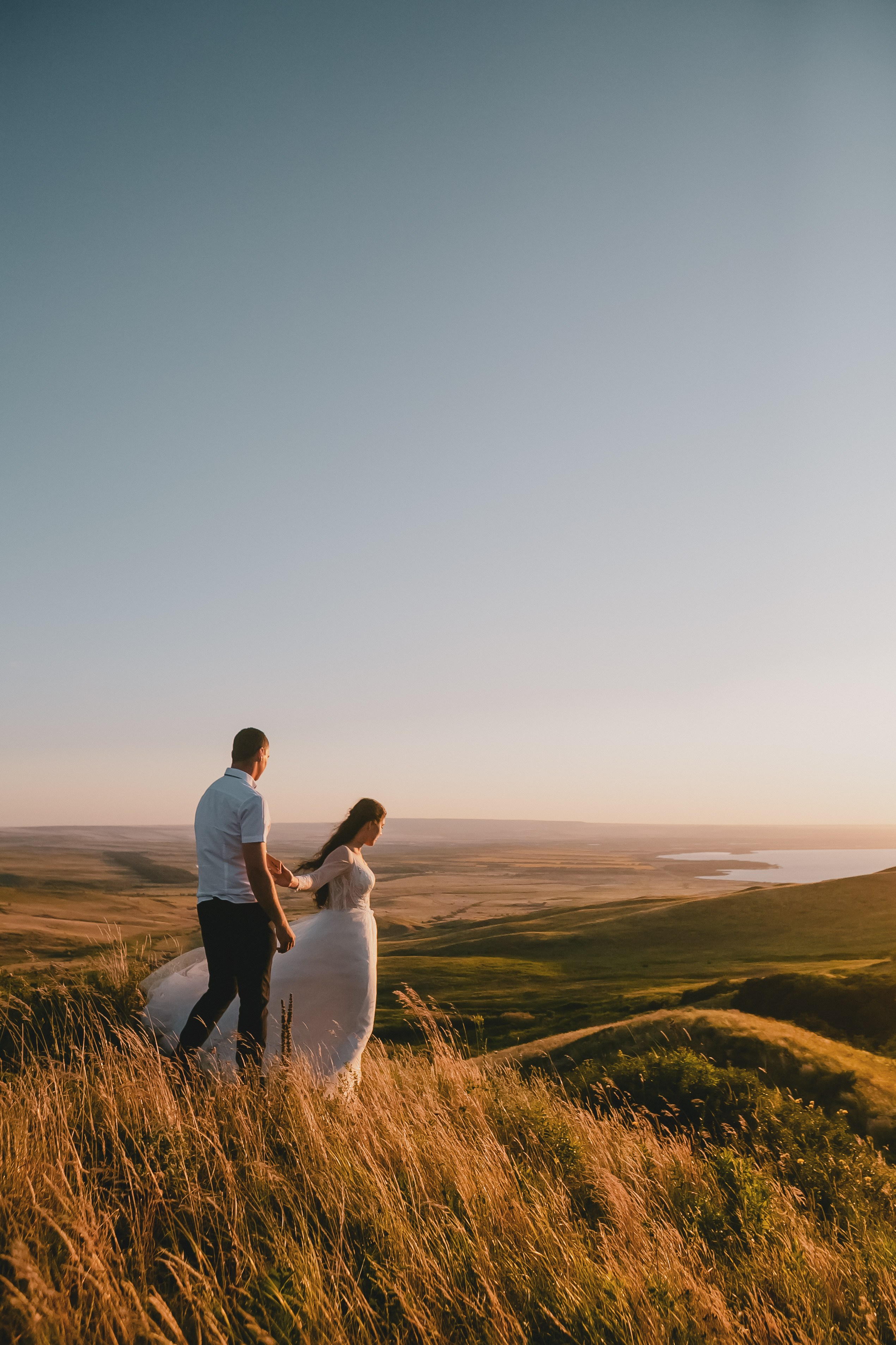 Хороший свадебный фотограф недорого