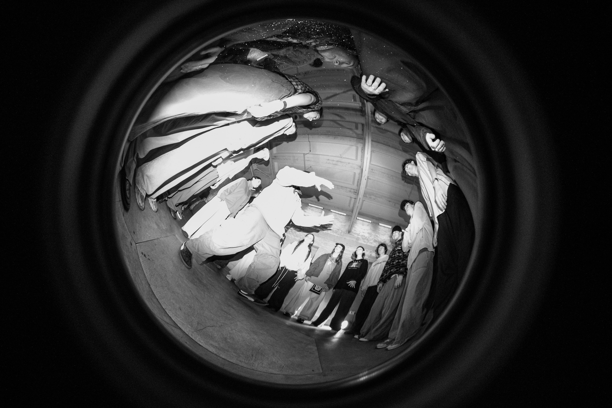 ODD BATTLE 04/05 (@youlovebu). Соня бу тебя сфоткала