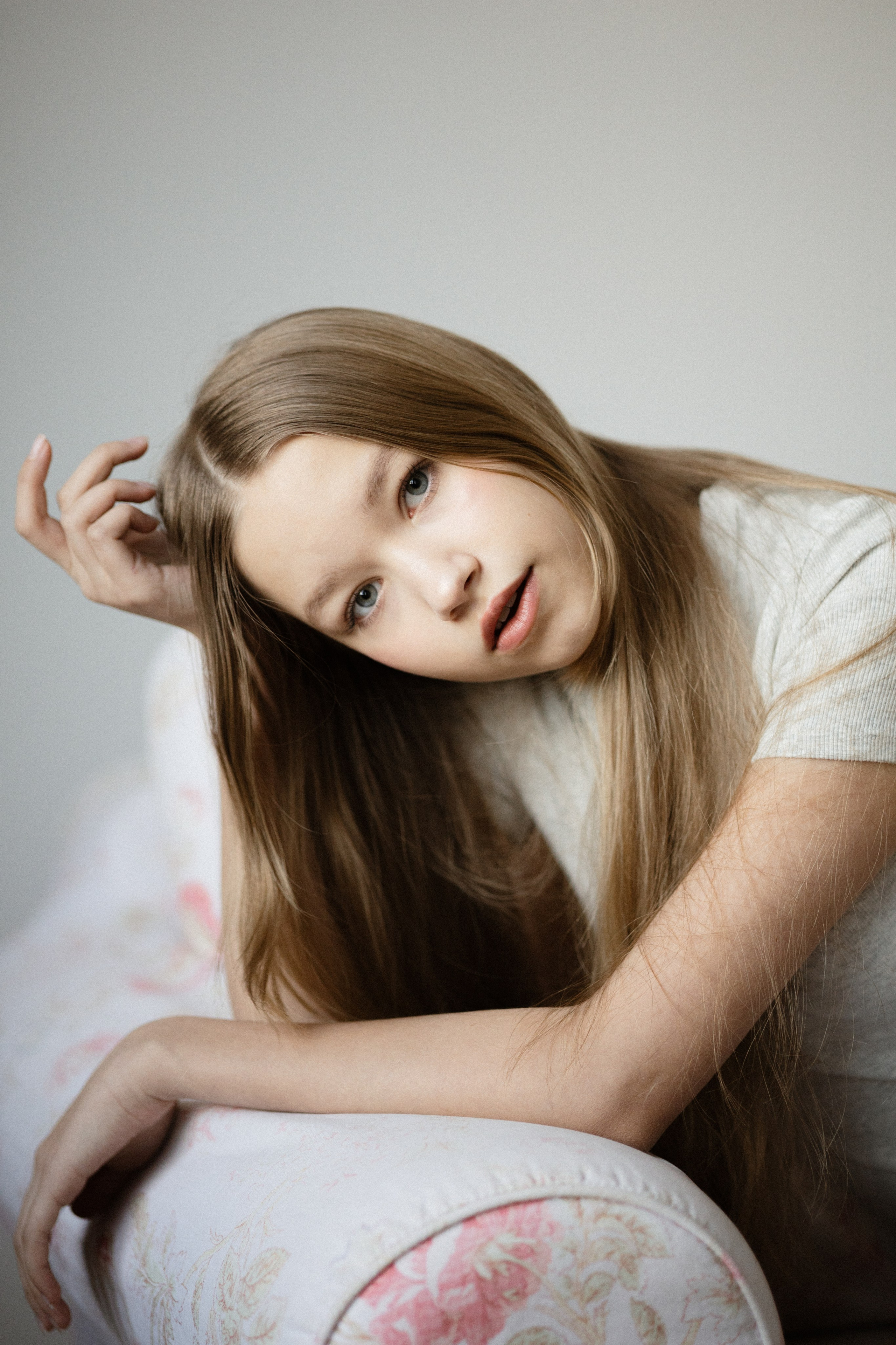 женский портрет, фотосессия Новосибирск, женская фотосессия в Новосибирске, женский фотограф, фотосессия в студии, красивая девушка