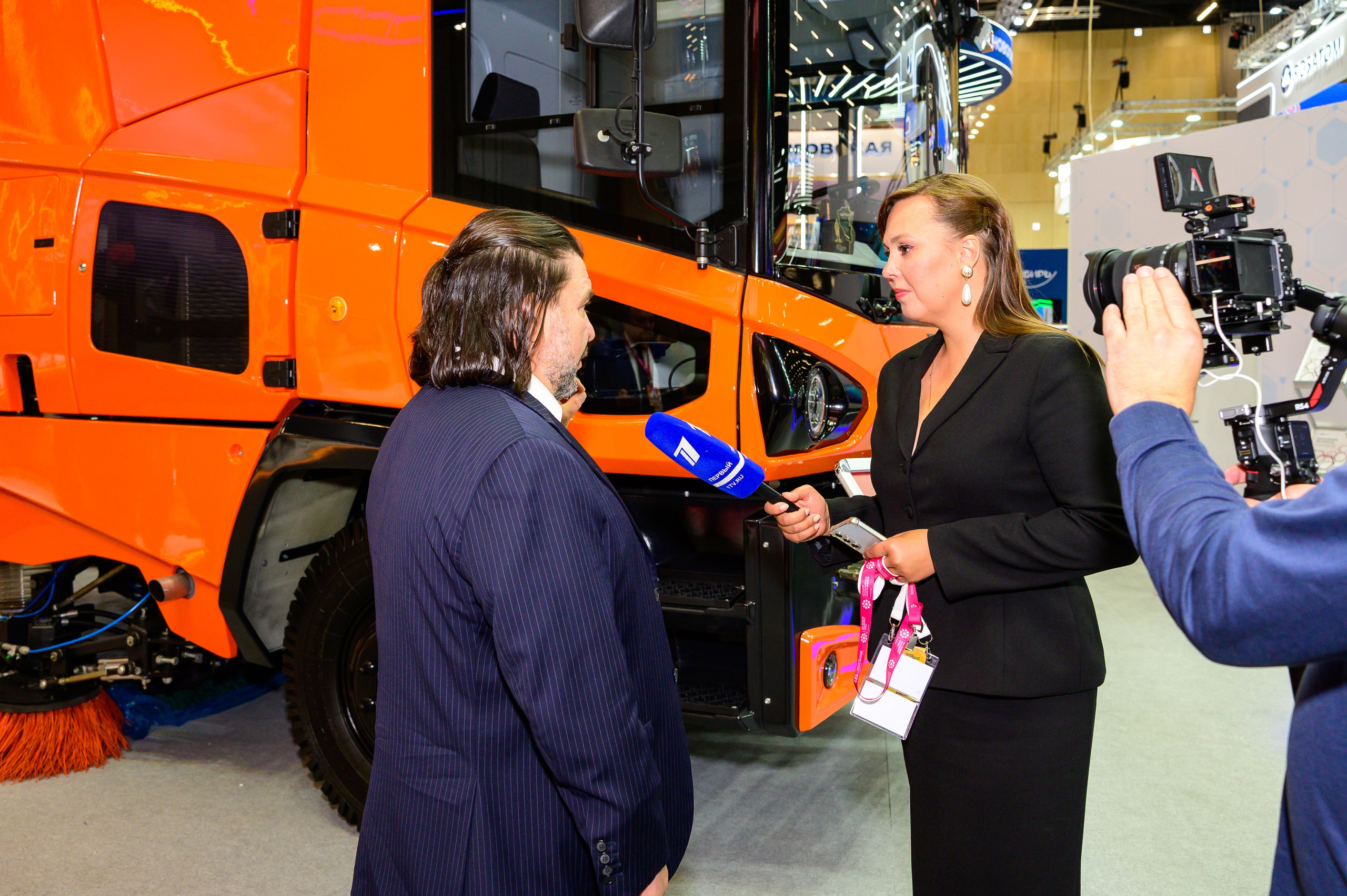 BigindustrialweekBelarus. Фотоуслуги, услуги фотографа, фотографирование важных событий