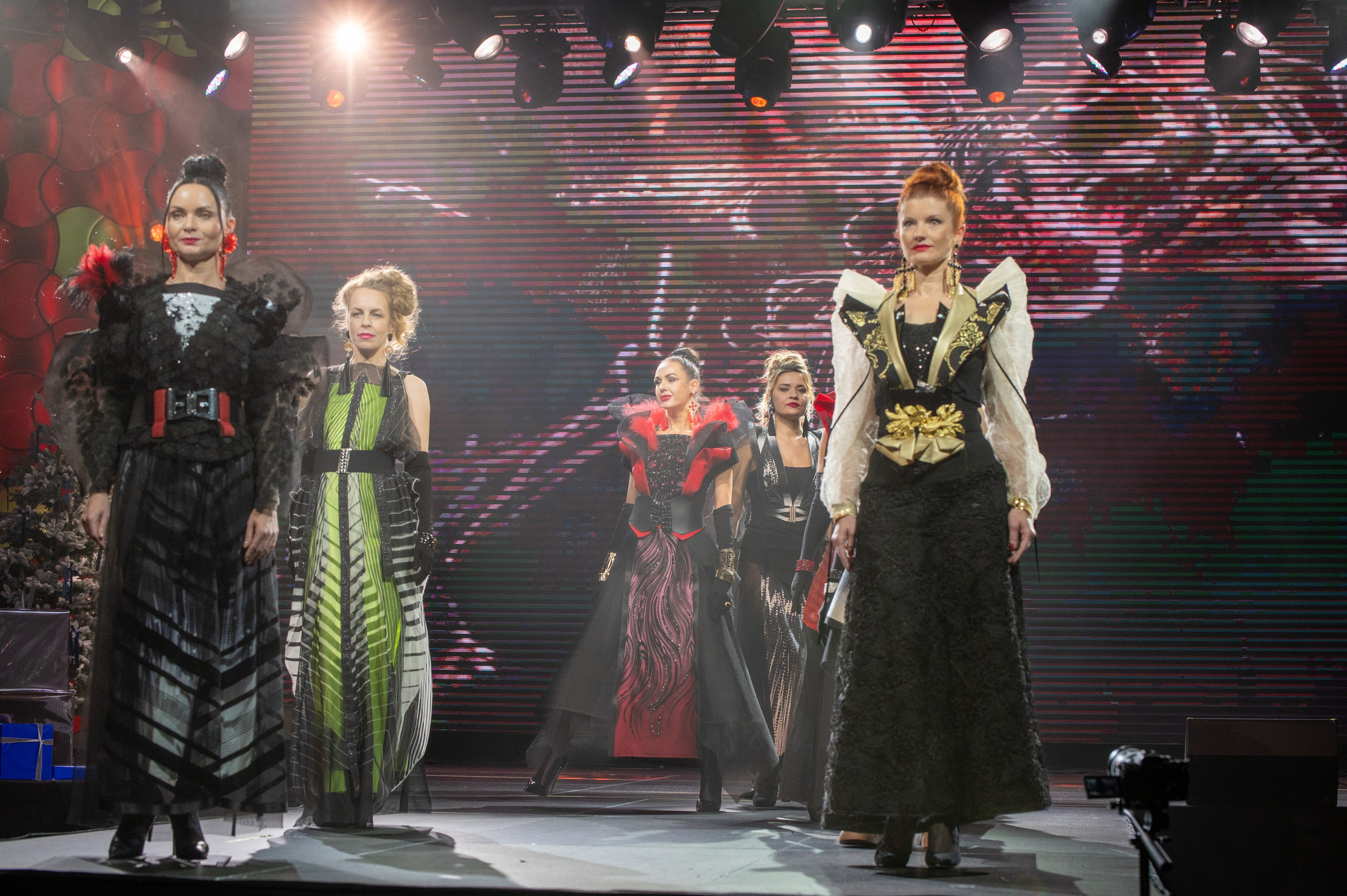 Большая новогодняя тусовка. Фотоуслуги, услуги фотографа, фотографирование важных событий