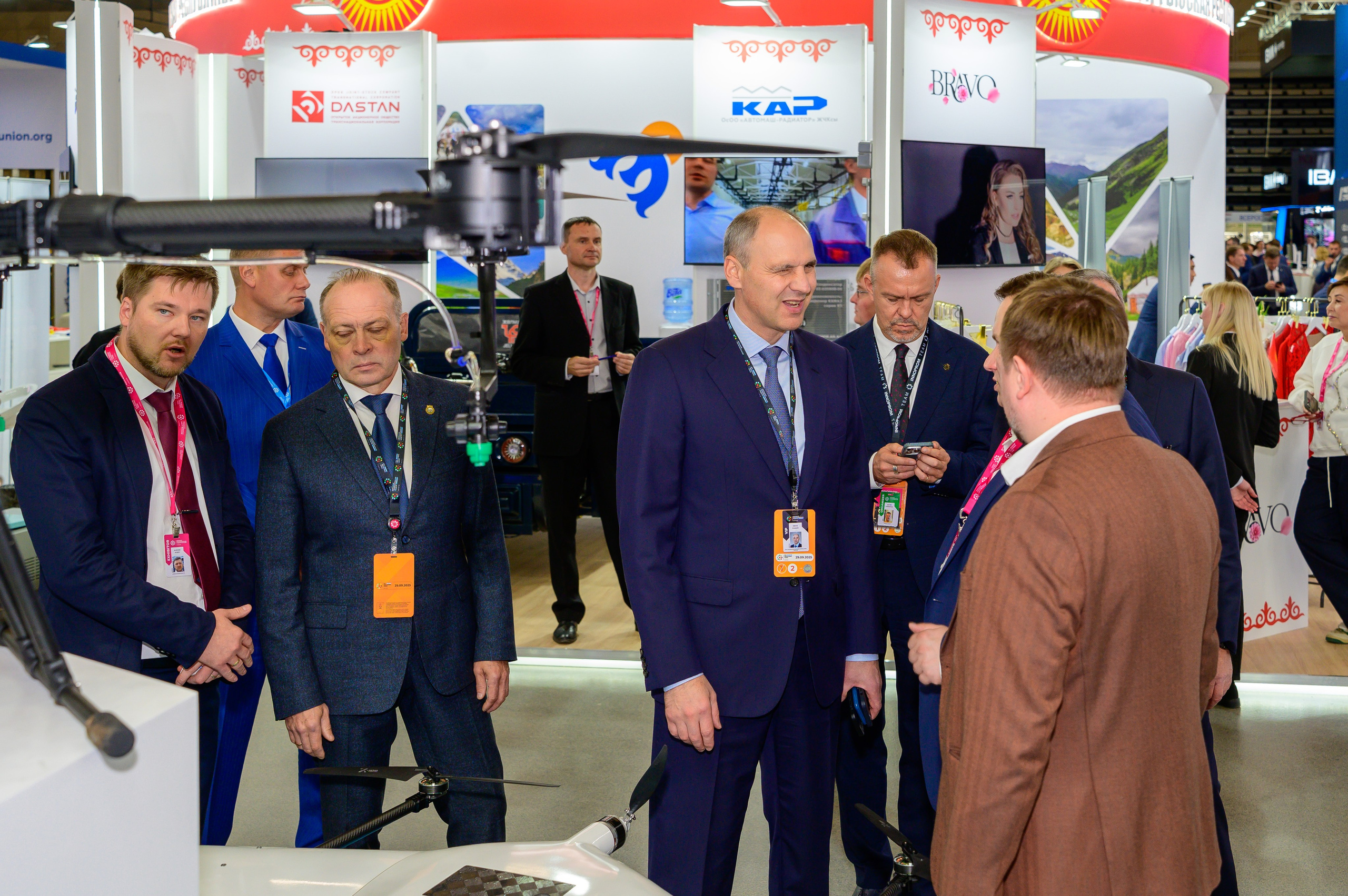 BigindustrialweekBelarus. Фотоуслуги, услуги фотографа, фотографирование важных событий