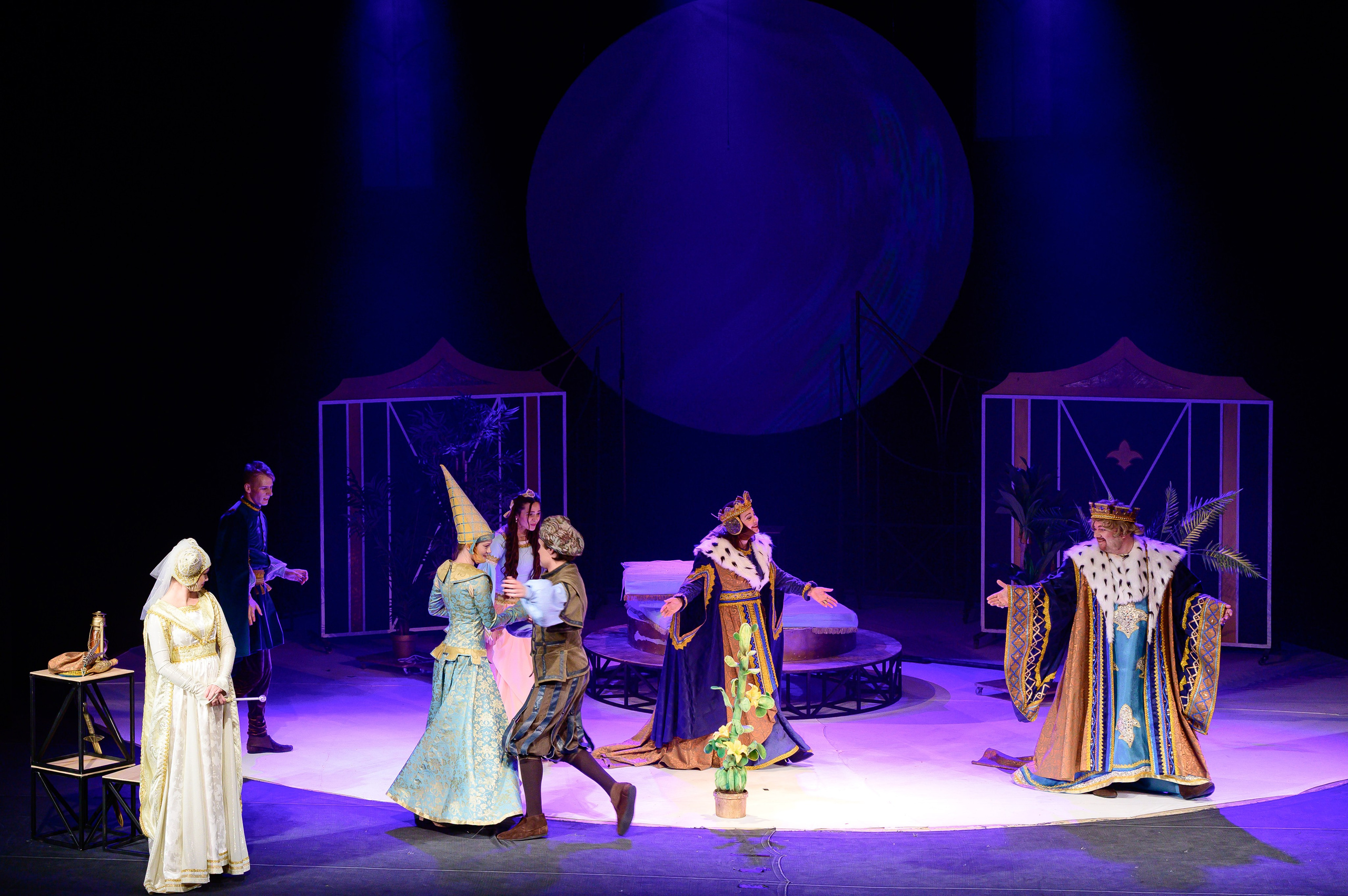 Детский спектакль @bgm_teatr «Спящая красавица ". Фотоуслуги, услуги фотографа, фотографирование важных событий