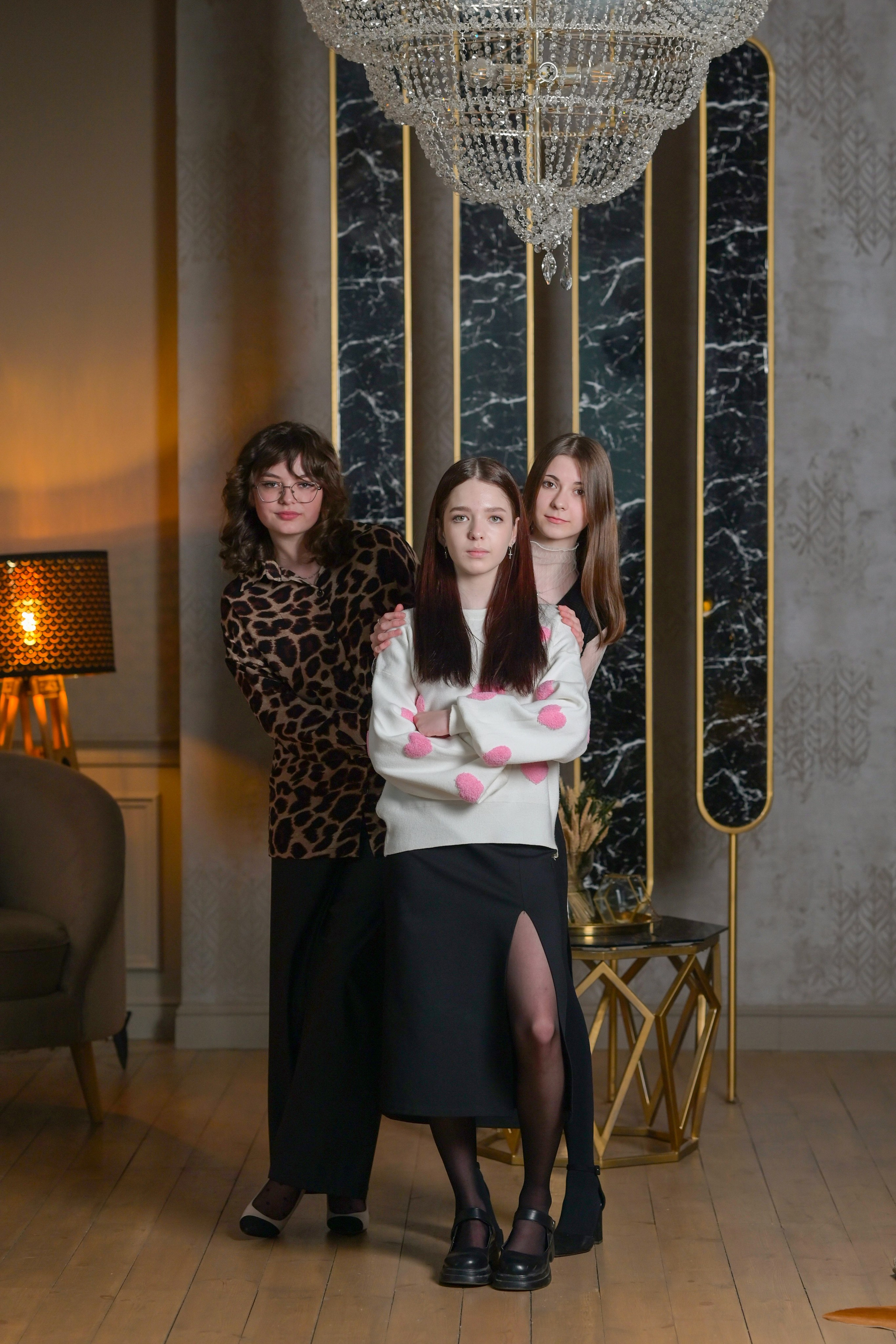 Фото из студии в Омске. Фото и видеосъемка в Омске | Выпускные альбомы