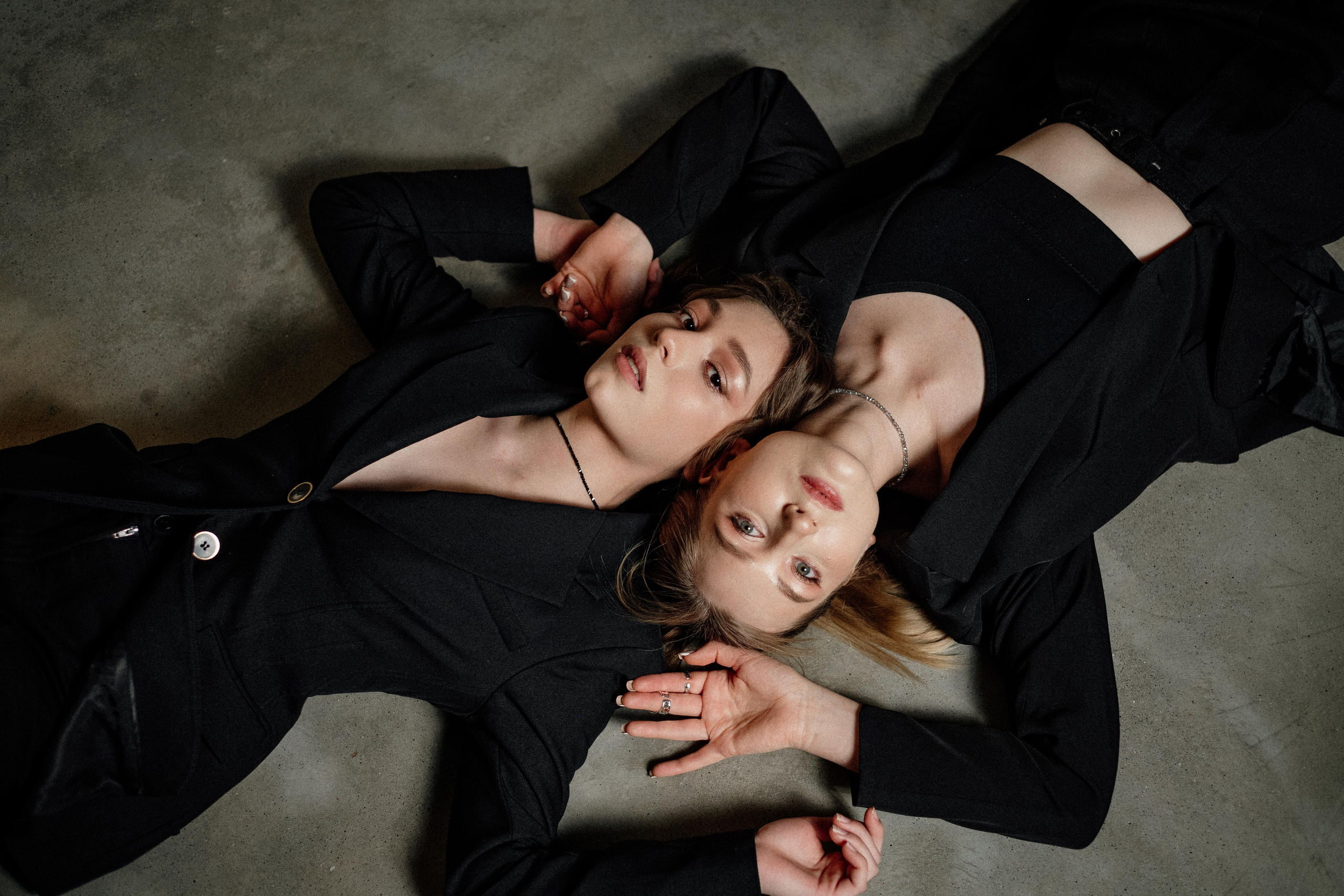 Сестры. Фотограф Алёна Евграфова