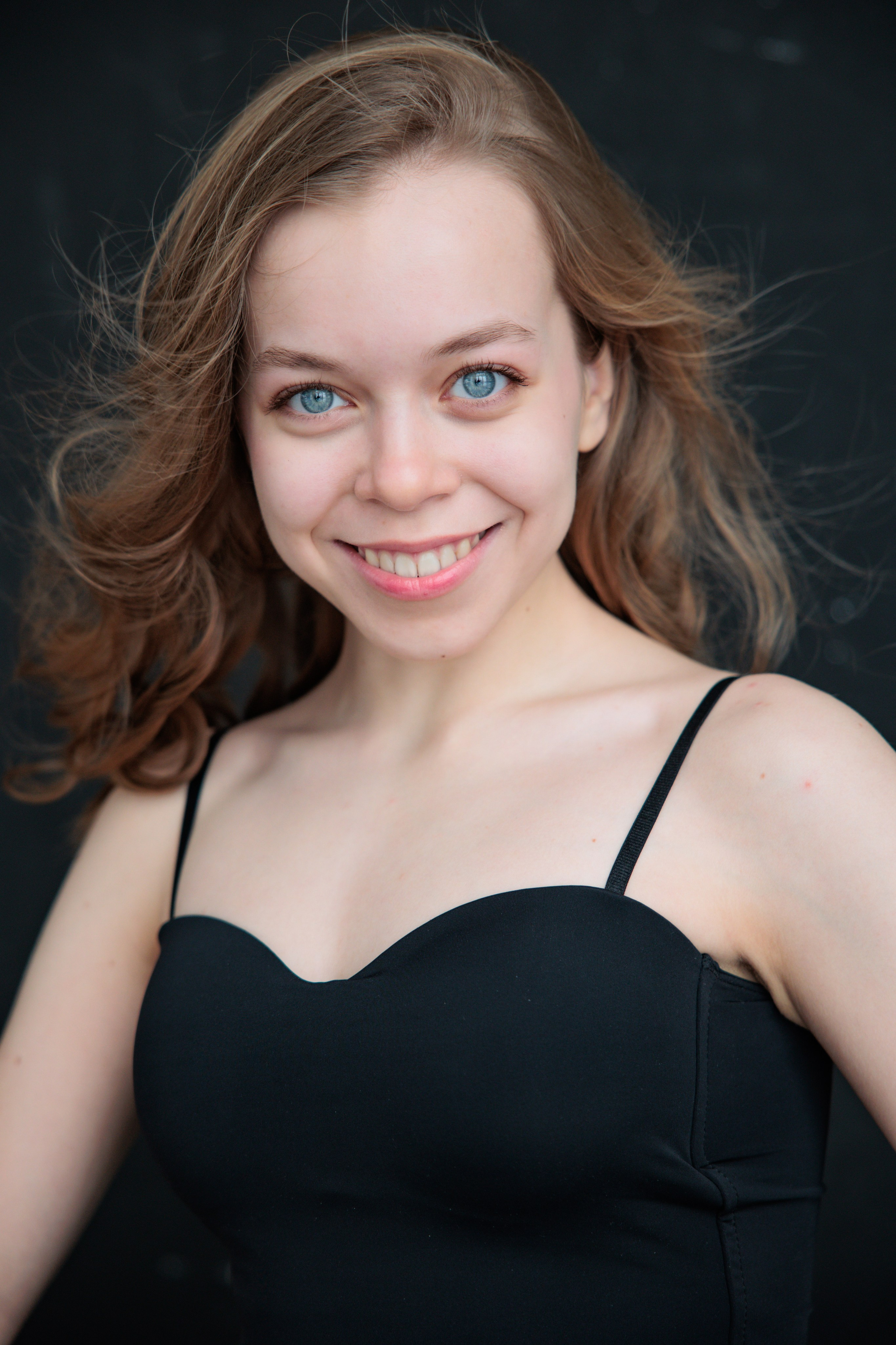 МАРУСЯ. Я фотограф из Москвы к Вашим услугам