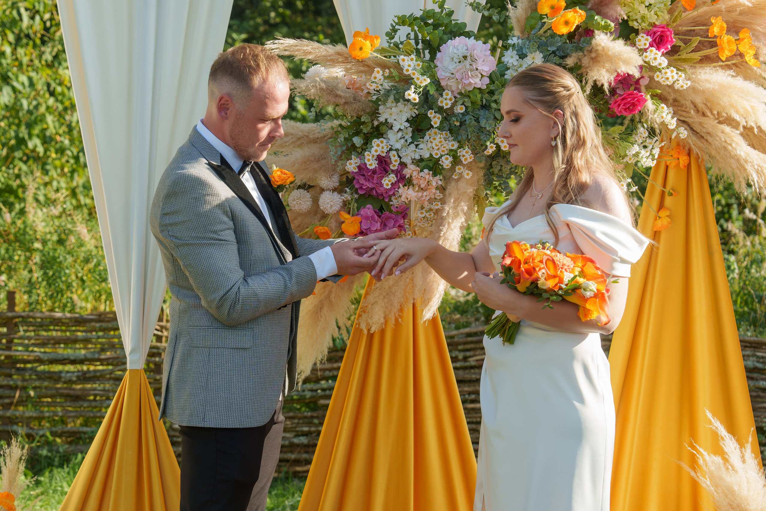 Свадьба — вечеринка Пожары любви Игорь и Юлия. Свадебный и репортажный фотограф Элина Козырьянова