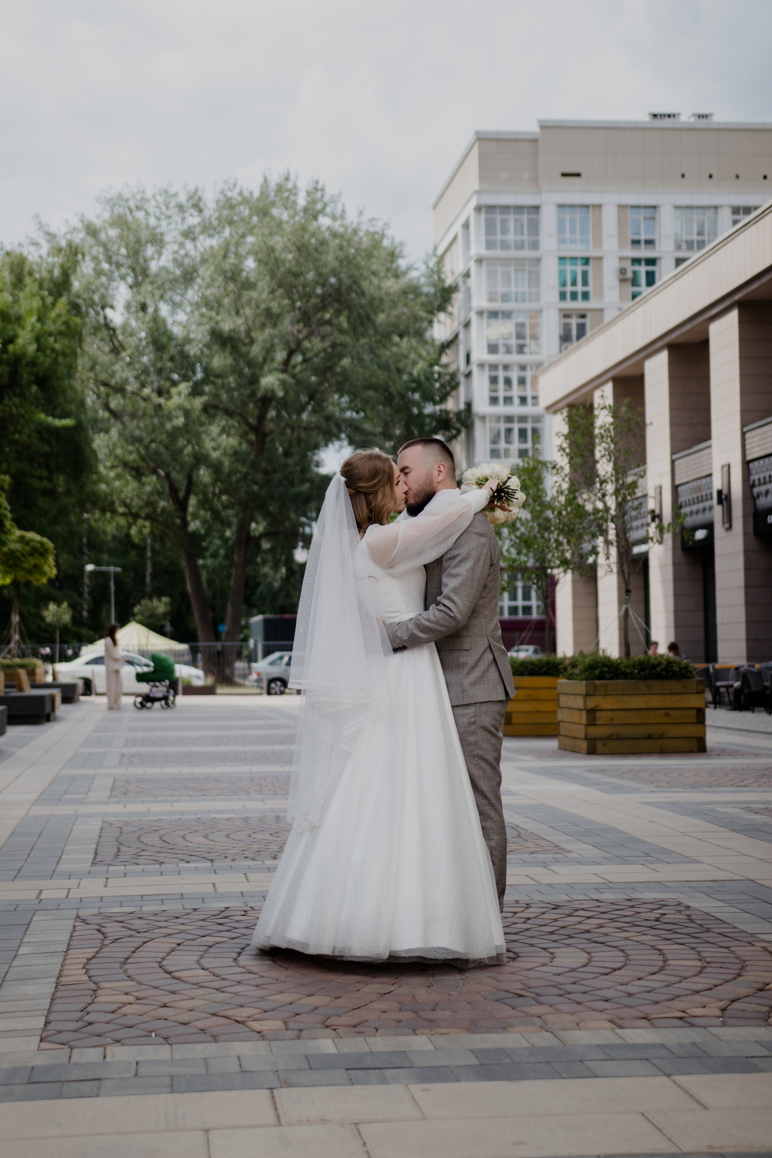 Профессиональный свадебный фотограф в Уфе от 3000 руб. Свадебный и семейный фотограф в Уфе и Башкирии Дмитрий Коломеец
