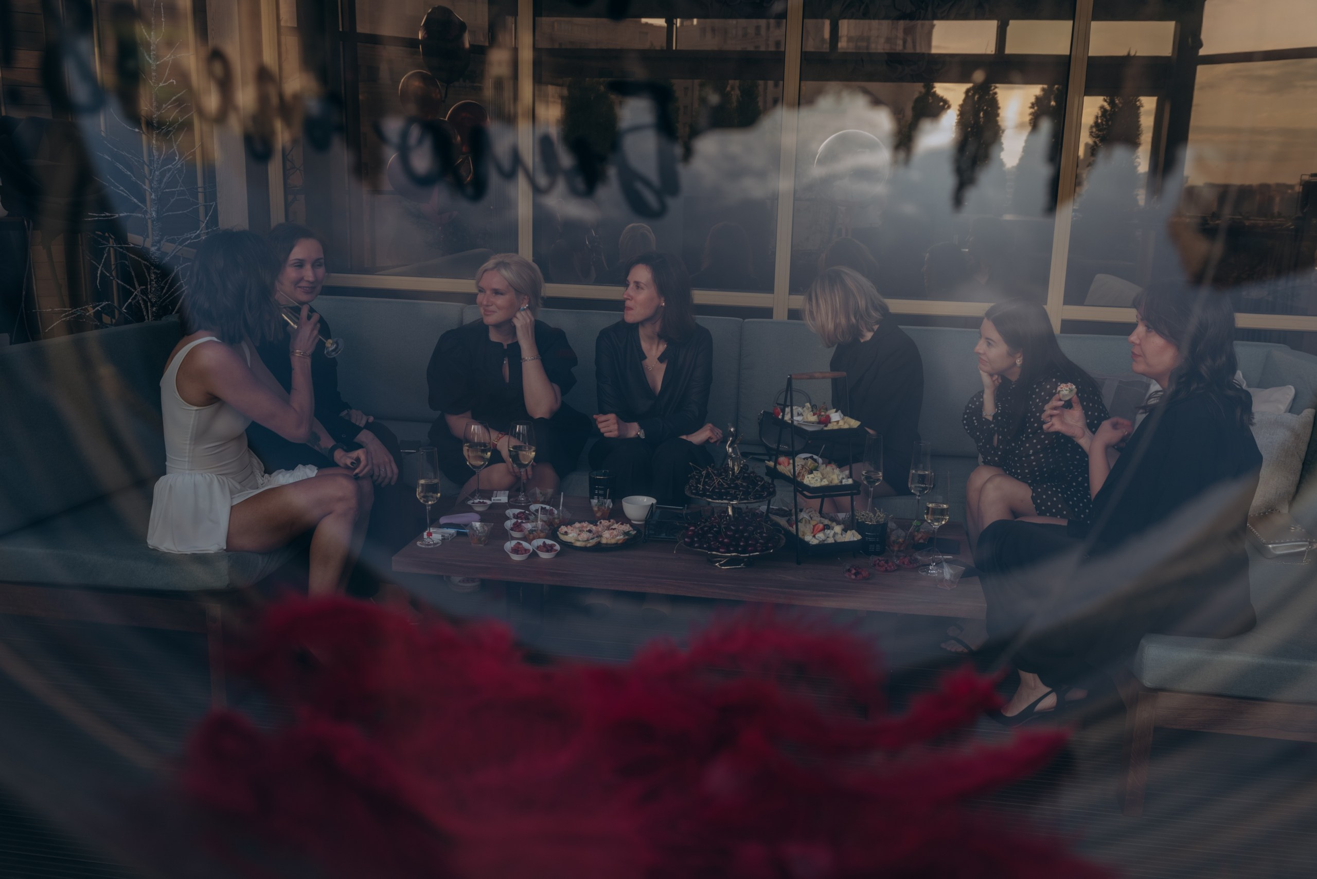 Birthday. AELITA. MILATE — выпускные альбомы, фотосессии и видео в Москве