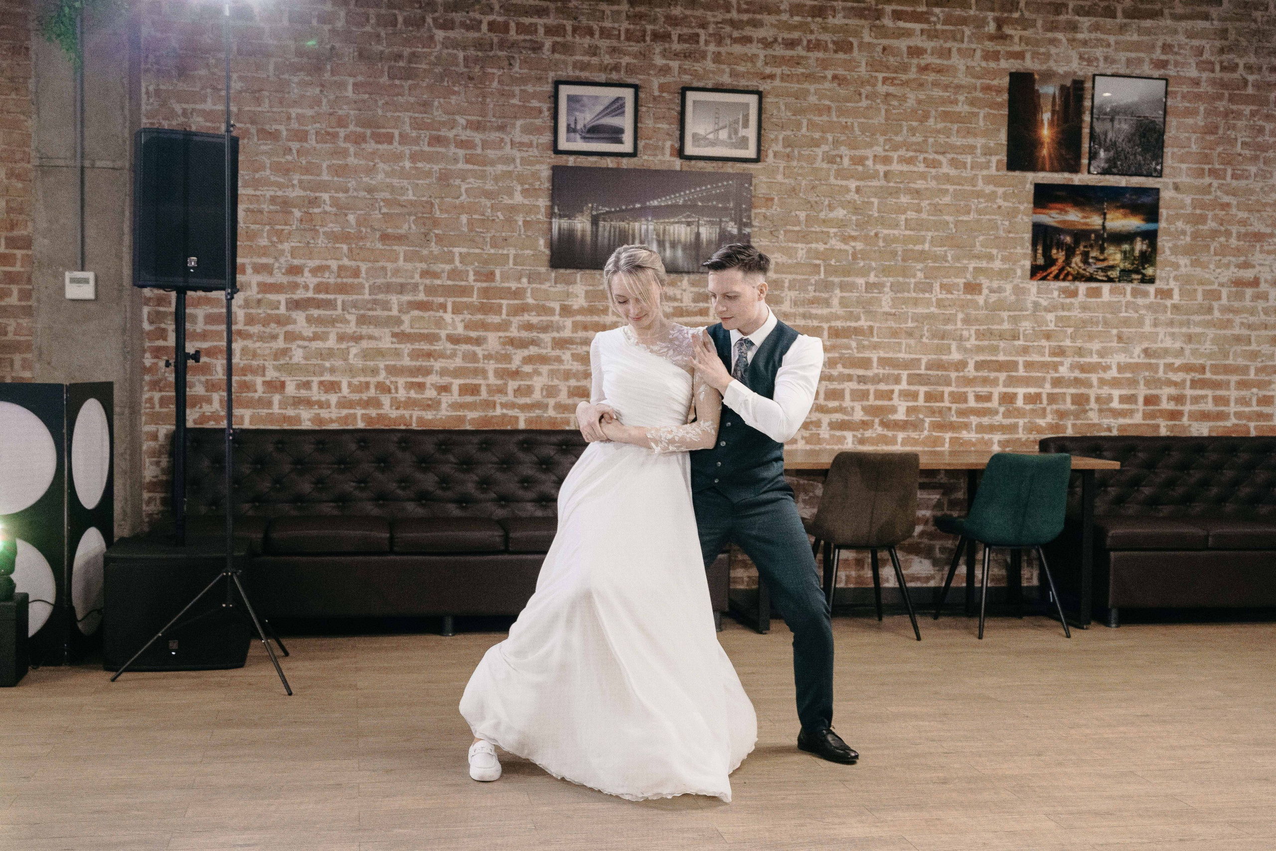 Артем и Галя. Тамара Власова