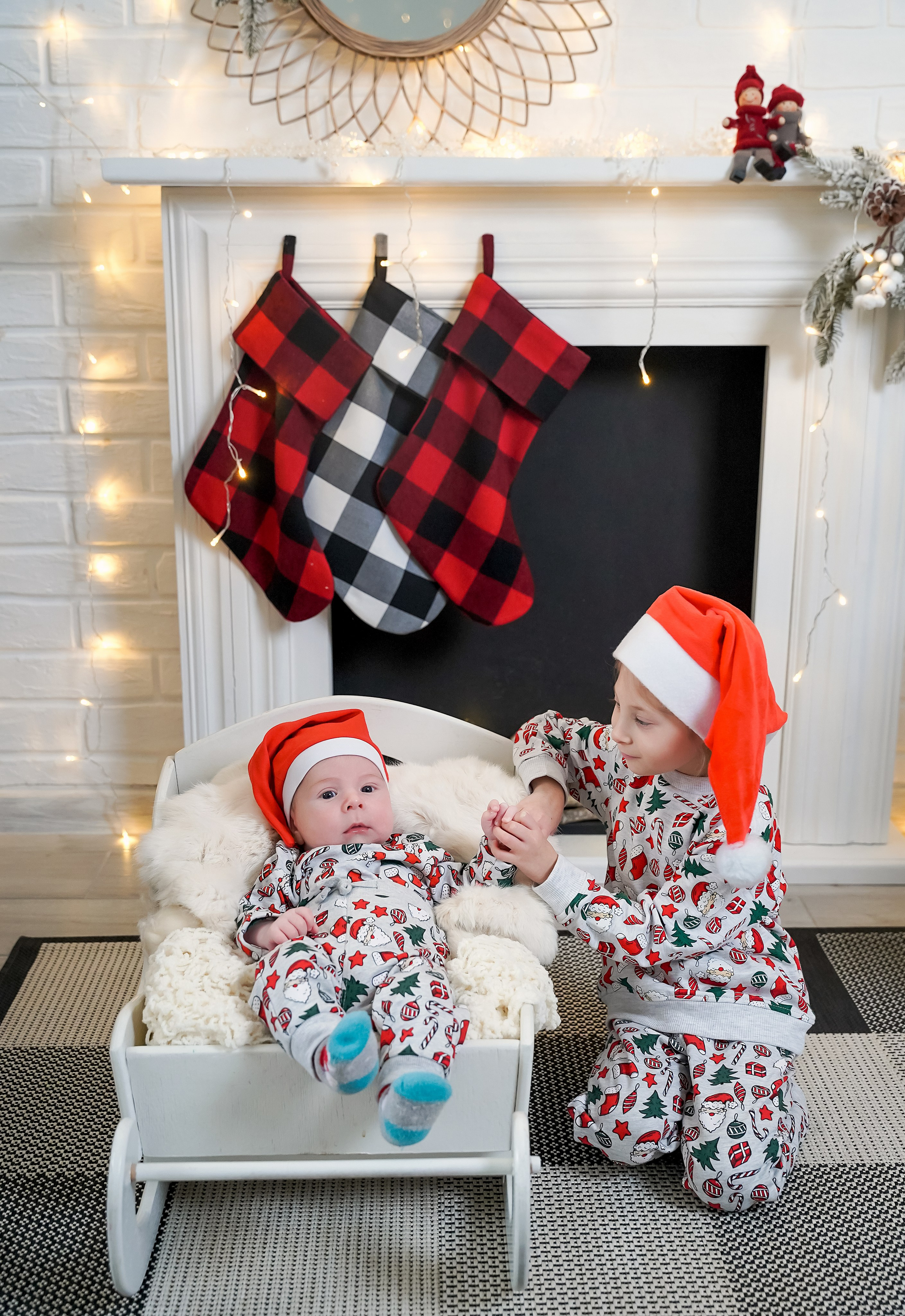 НОВОРОЖДЕННЫЙ НГ. Фотограф в Ялте Инна Найден. Детский и семейный фотограф