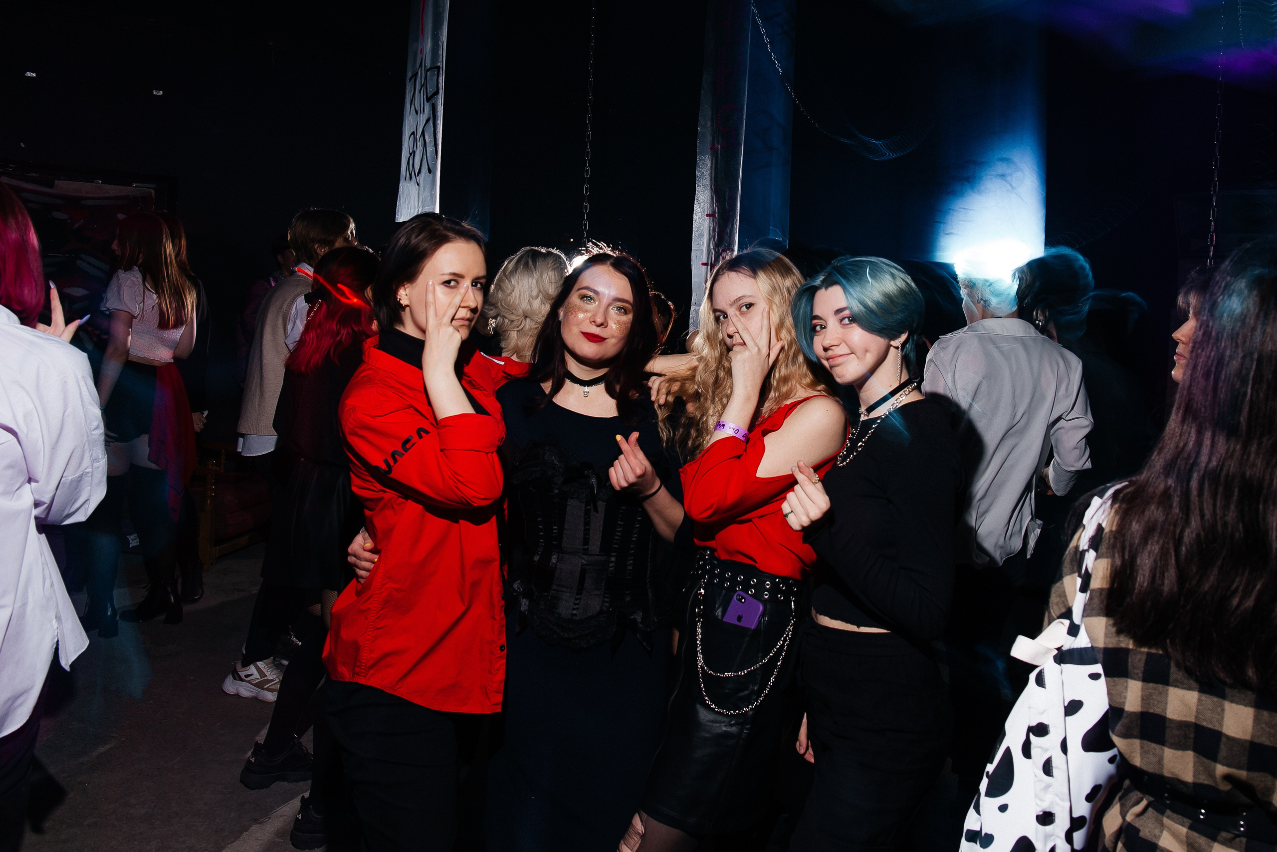 Cyberpunk K-POP Party. Свадебный и портретный фотограф в Новосибирске Любовь Исакова