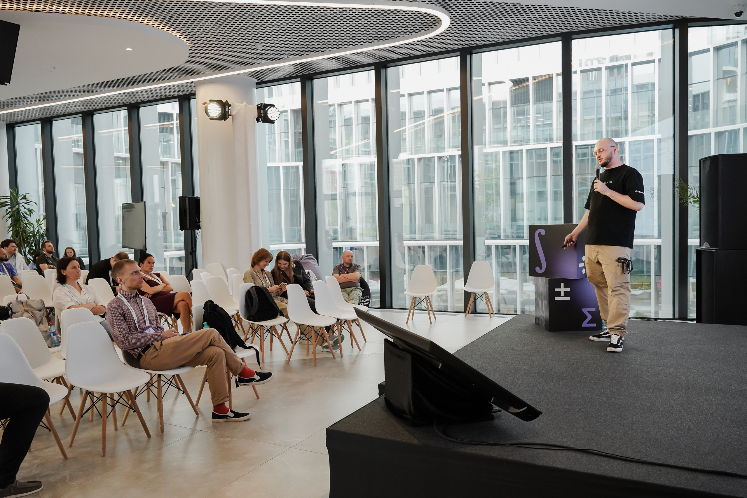 Aha! — 6 июня 2024. Фотобанк Матемаркетинг