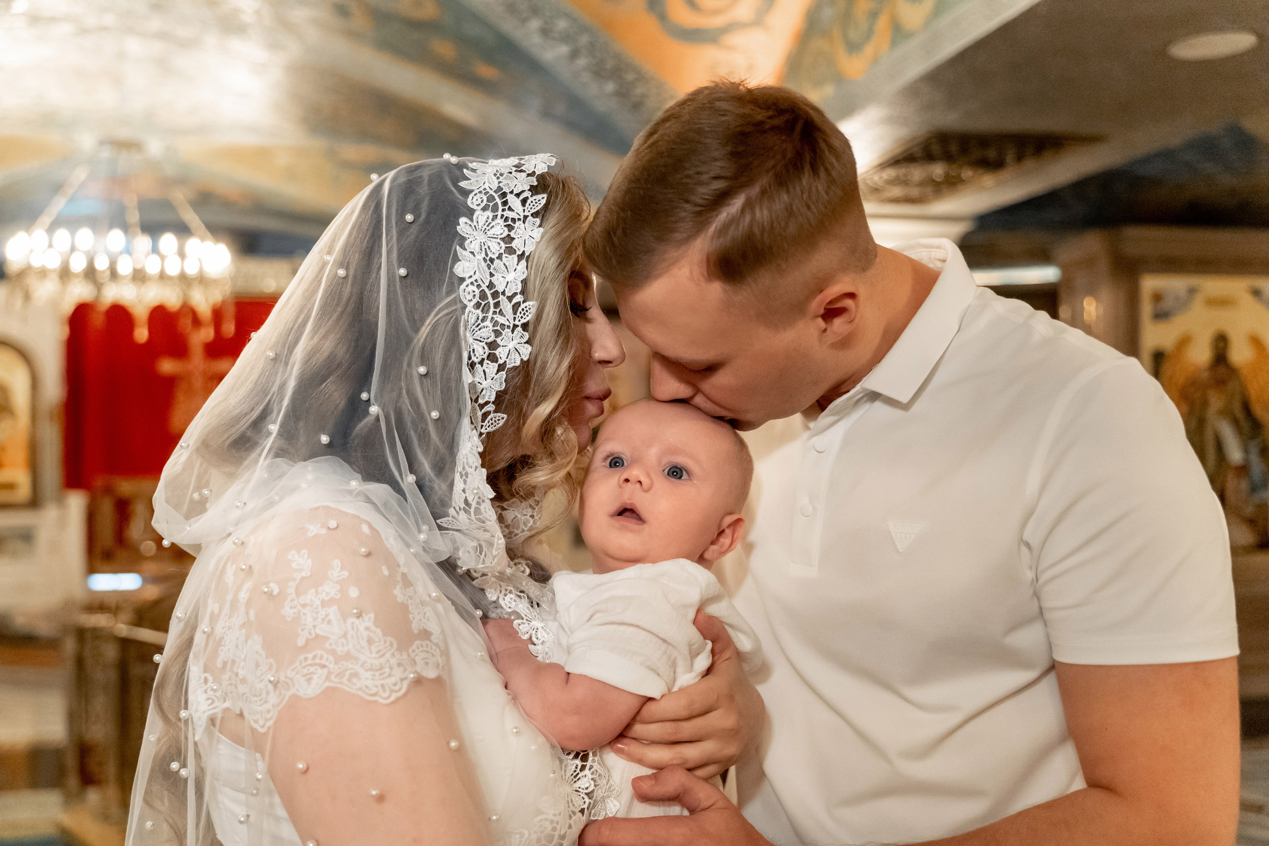 Крещение в Сретенском монастыре. Фотограф \ Видеограф на Крещение, Венчание Москва