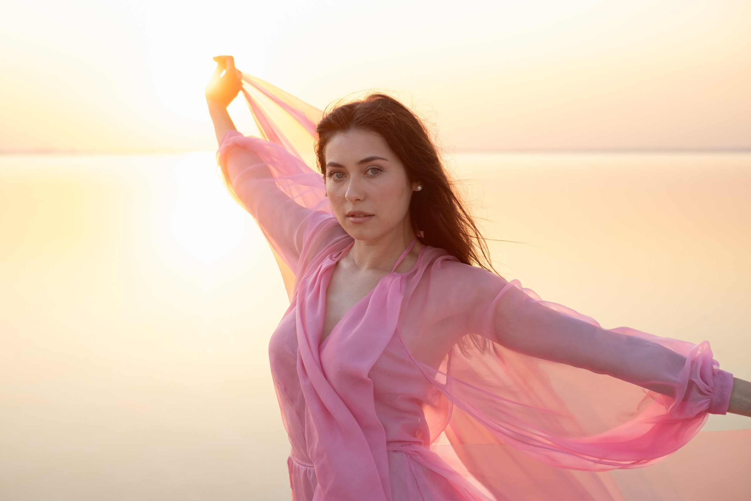 Фотосессия в садах: Персик, лаванда, мак, виноград, подсолнух, ромашка, сирень и др. Профессиональная фотосъемка в Крыму. Натуральные эмоции и живые кадры. Забронируйте дату прямо сейчас!