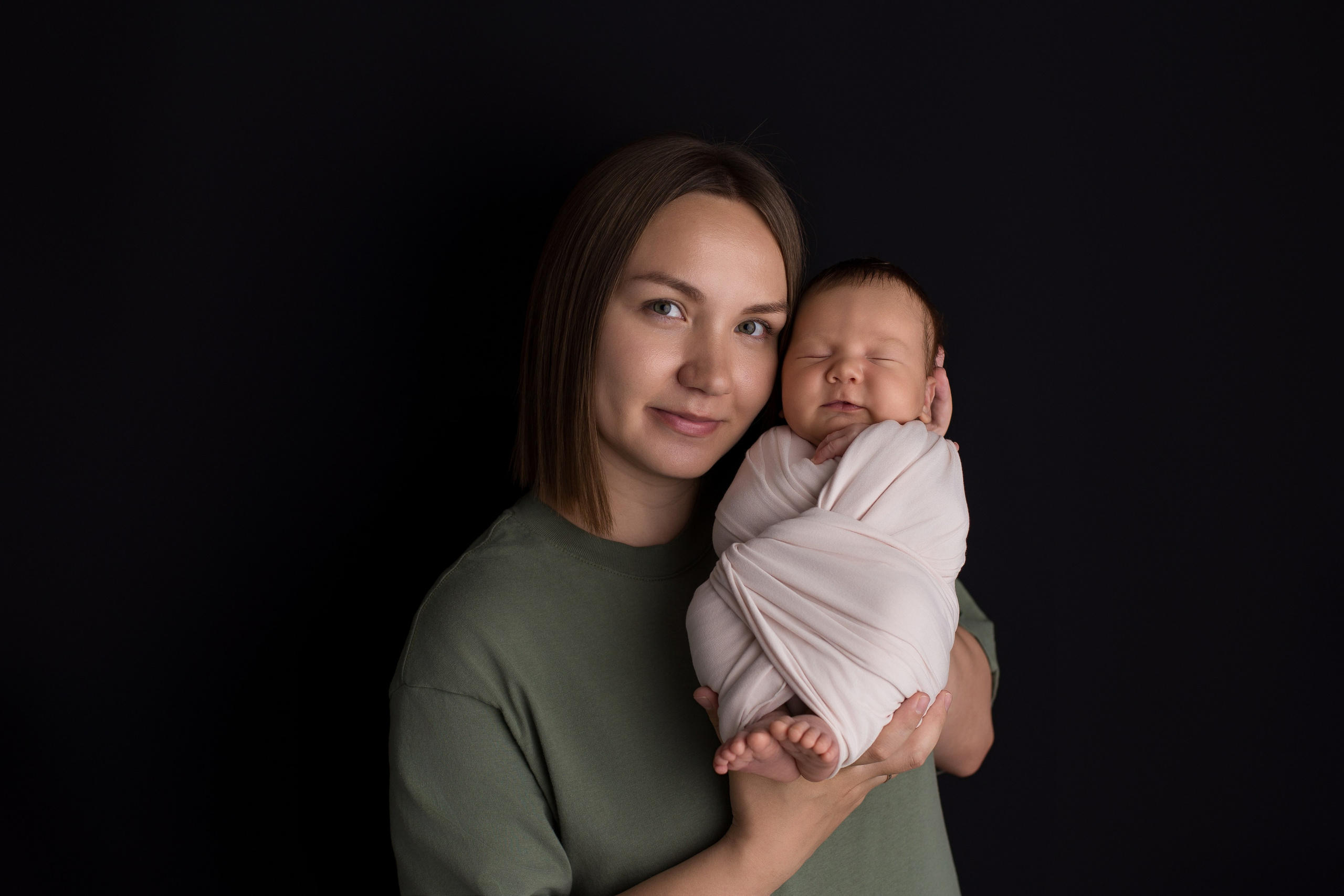 Леон. Ольга Анохина фотограф новорождённых в Зеленодольске