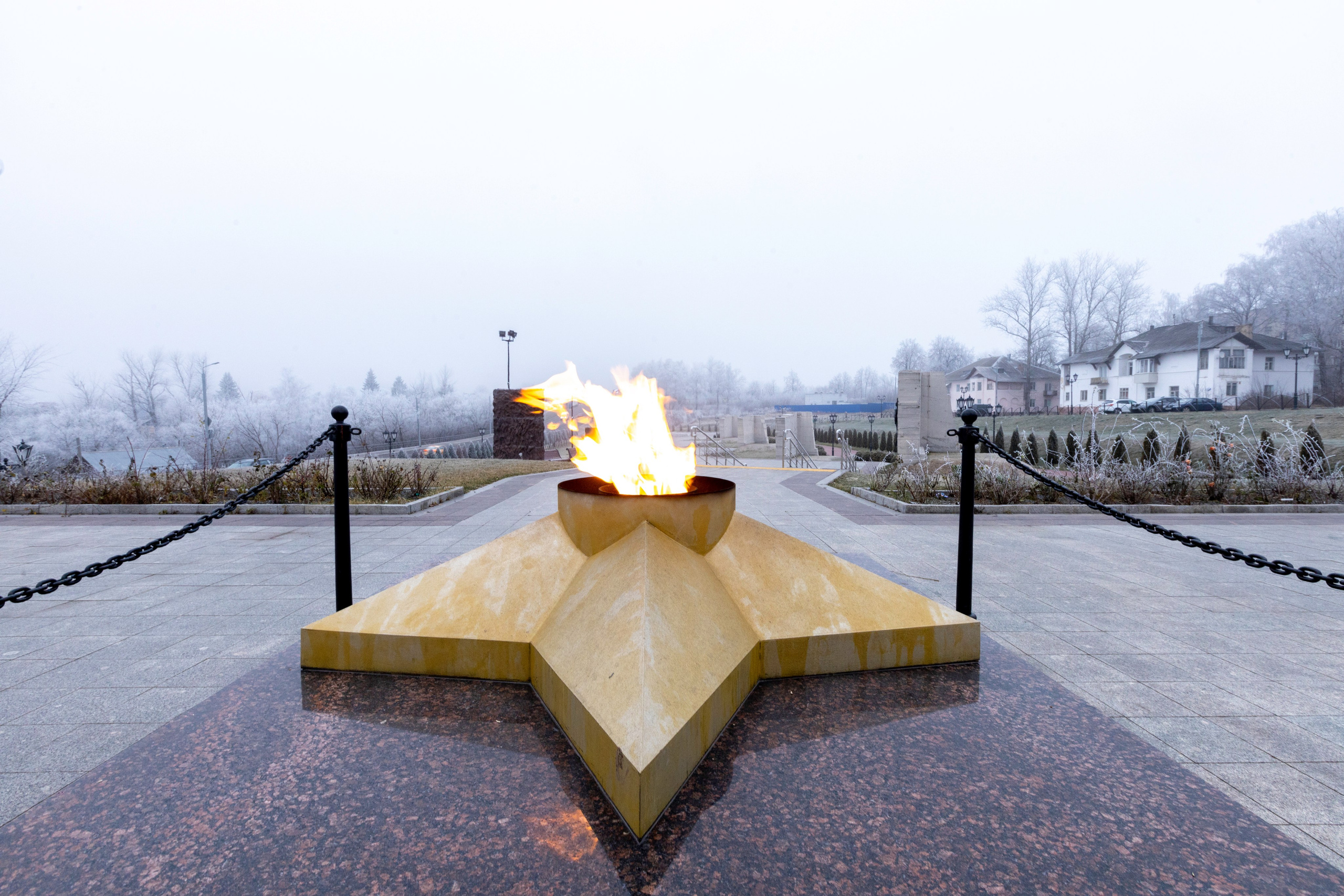 Иней — Менделеевский. Мемориалы Героям Великой Отечественной Войны. Фотограф в Туле Крупский АнДРей. Фотостудия «КАДР71» в Туле