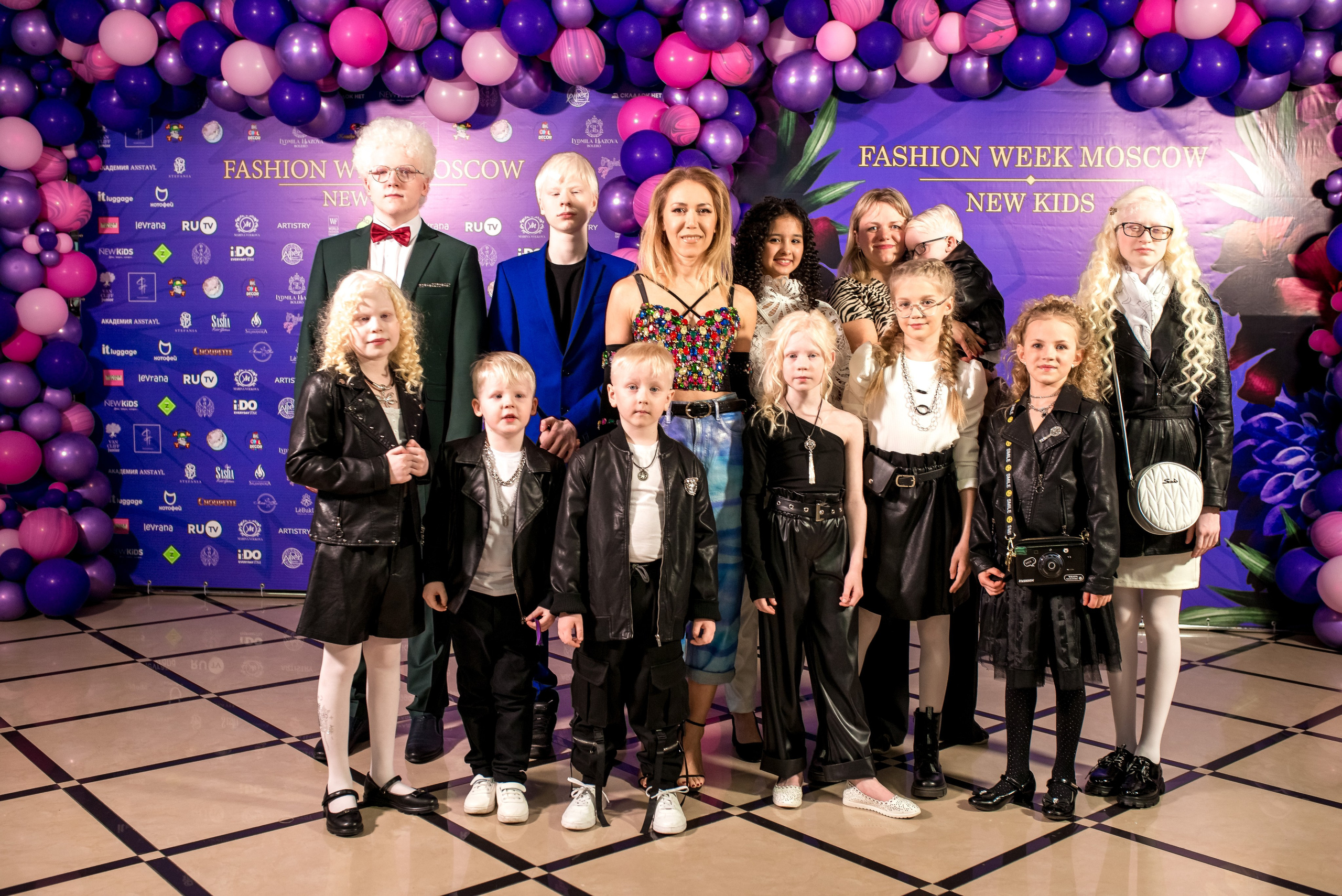 Показ Итальянской моды в России весна 2022. Женский фотограф Крещение Венчание Москва Брянск