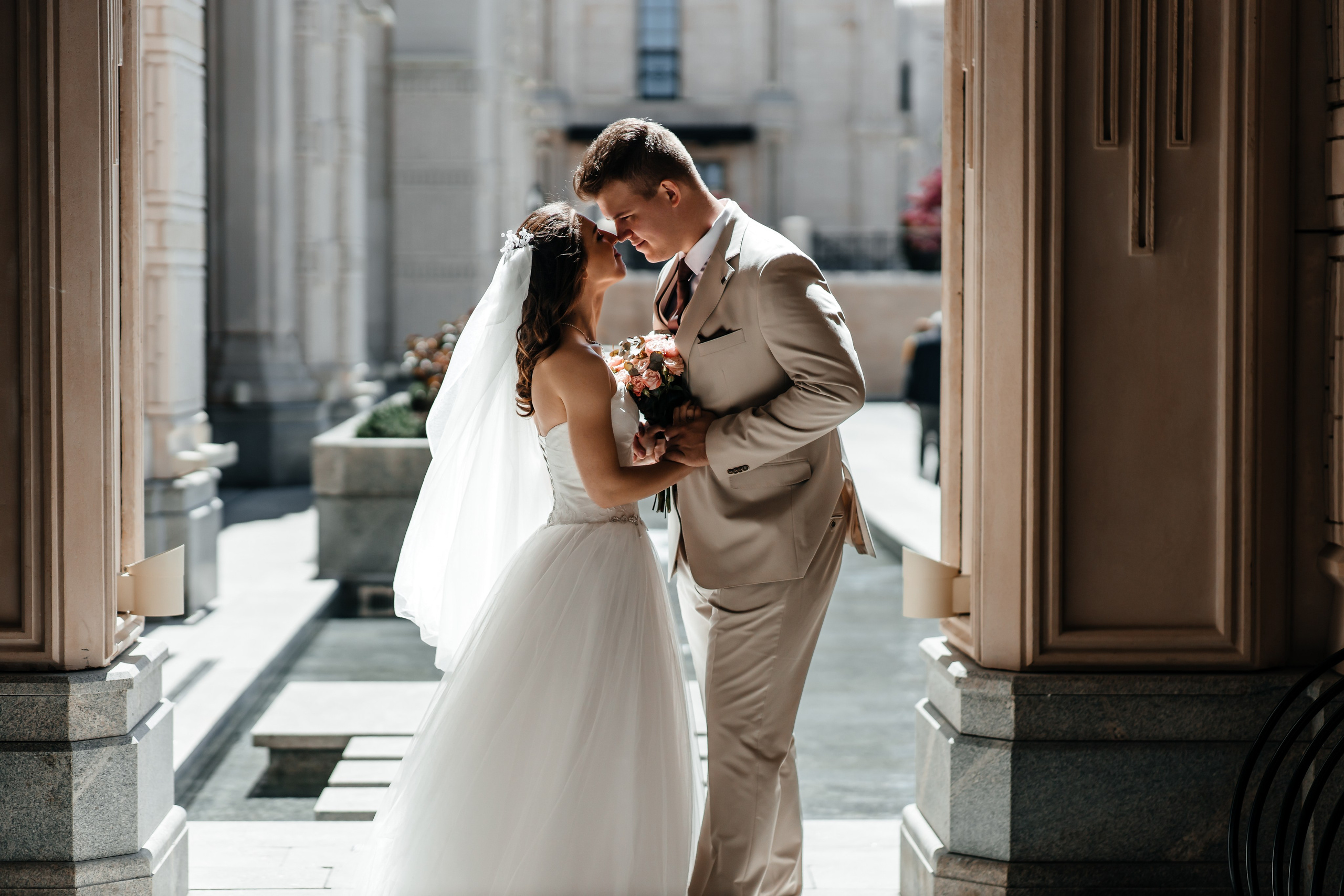 Сакура в Японском саду. Анонс свадьбы для Никиты и Марины. Свадебный фотограф в Крыму и Севастополе Ольга Баскакова
