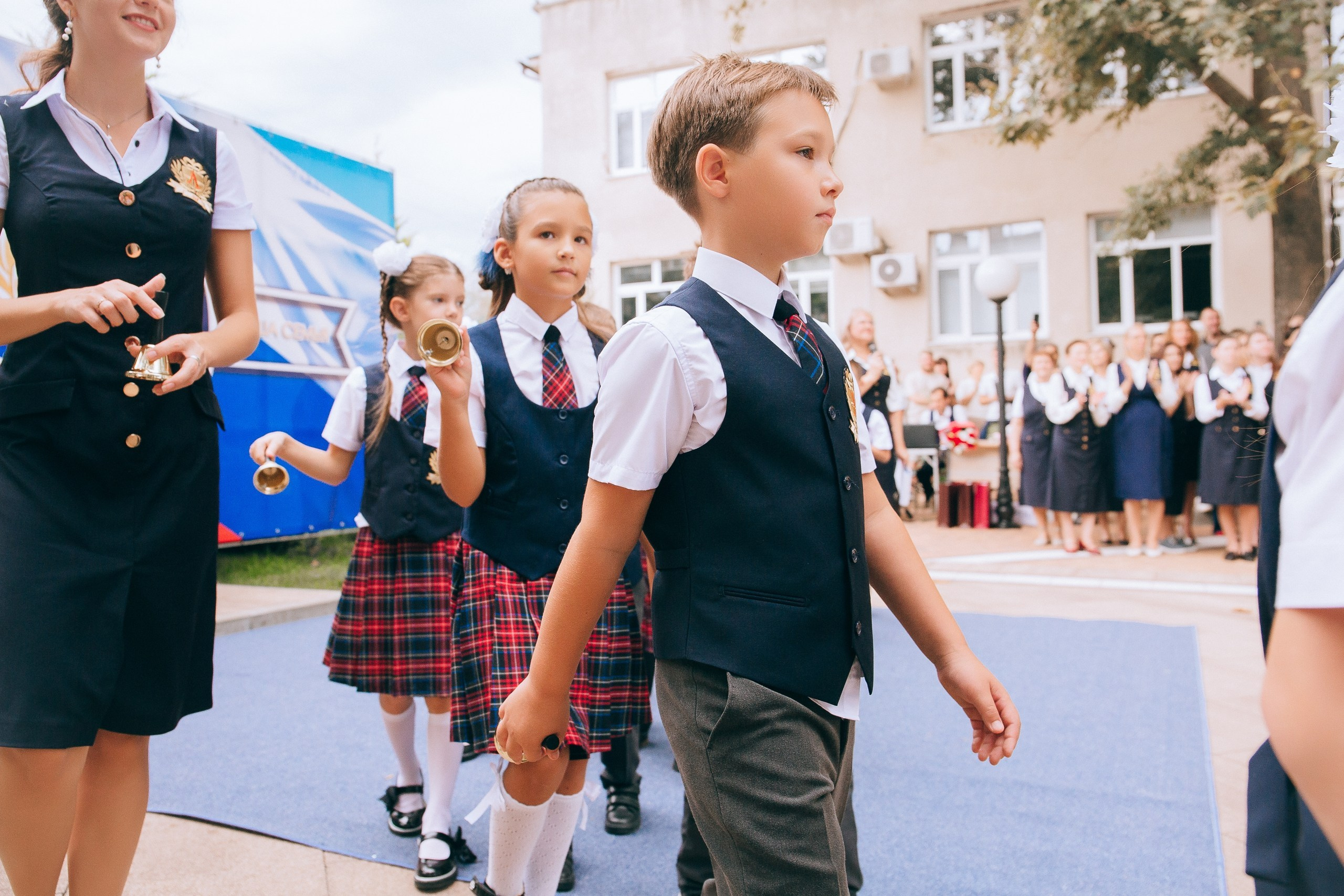 1 класс школа «Личность». Выпускные альбомы Натальи Бутко: Новороссийск, Анапа, Геленджик