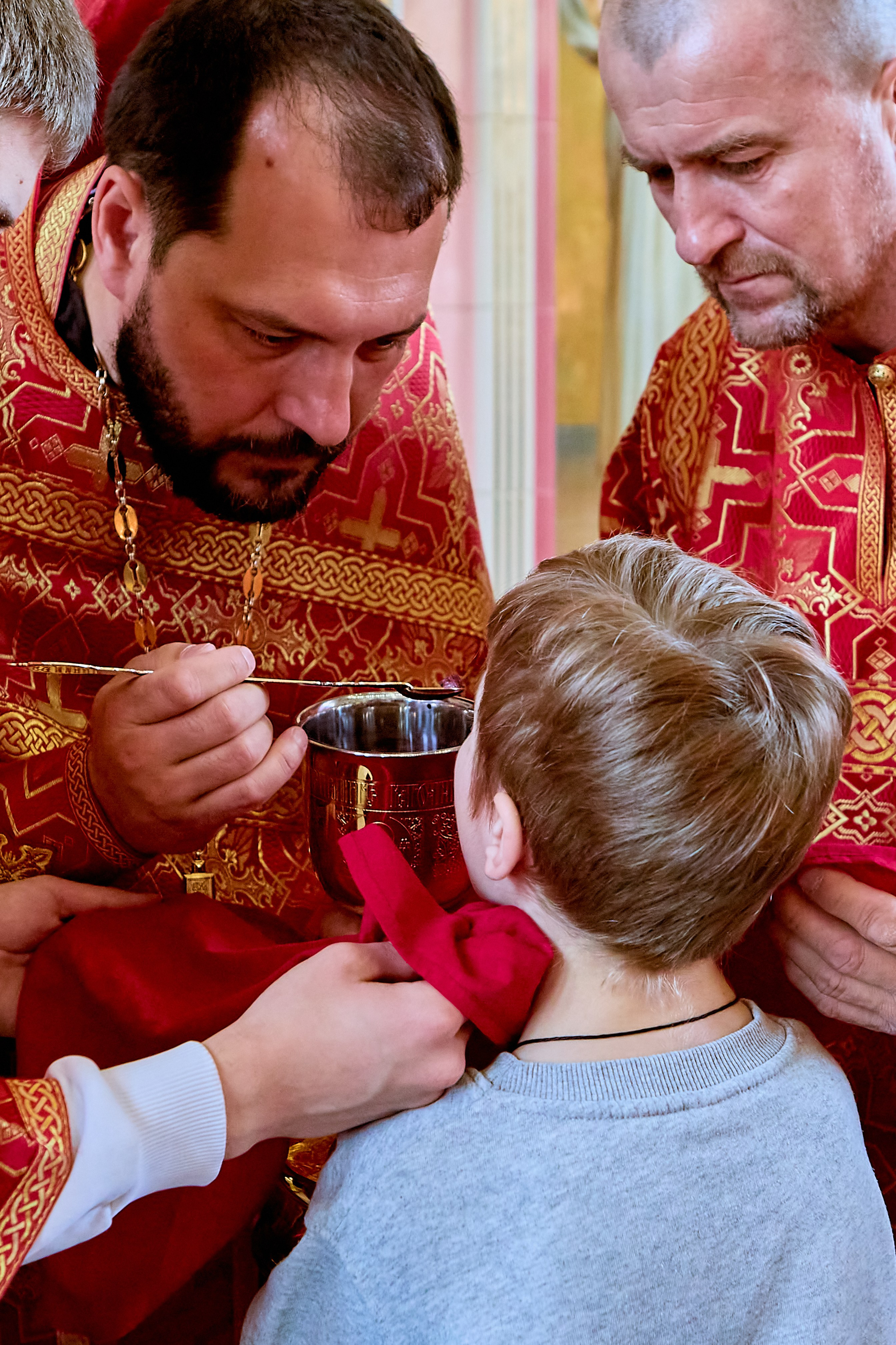 Фотографии Литургии в Праздник Святых Жен Мироносиц