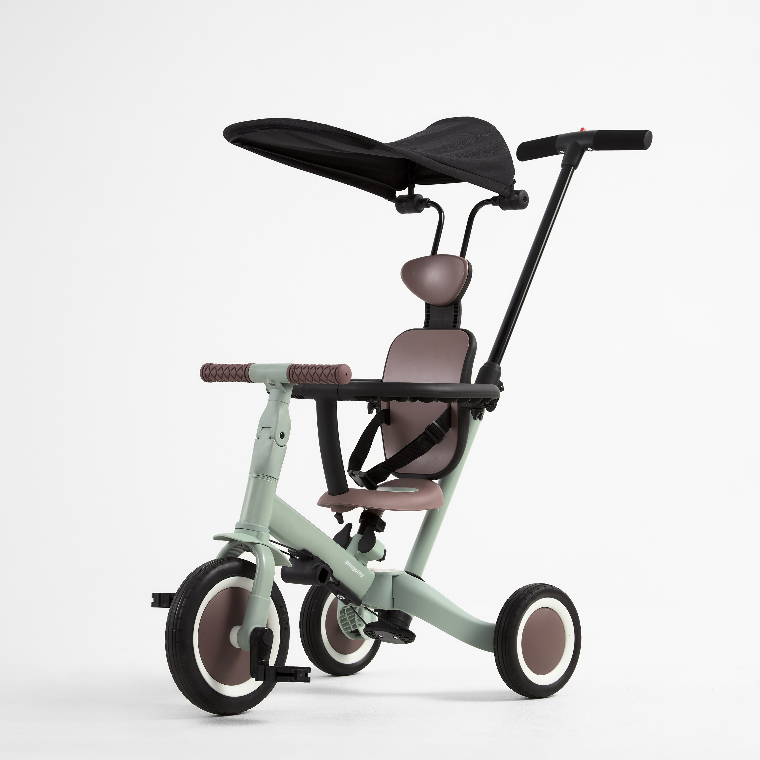 Товары для детей. Предметная фотосъемка в Алматы. Предметный фотограф для маркетплейстов Артур Ахмадиев