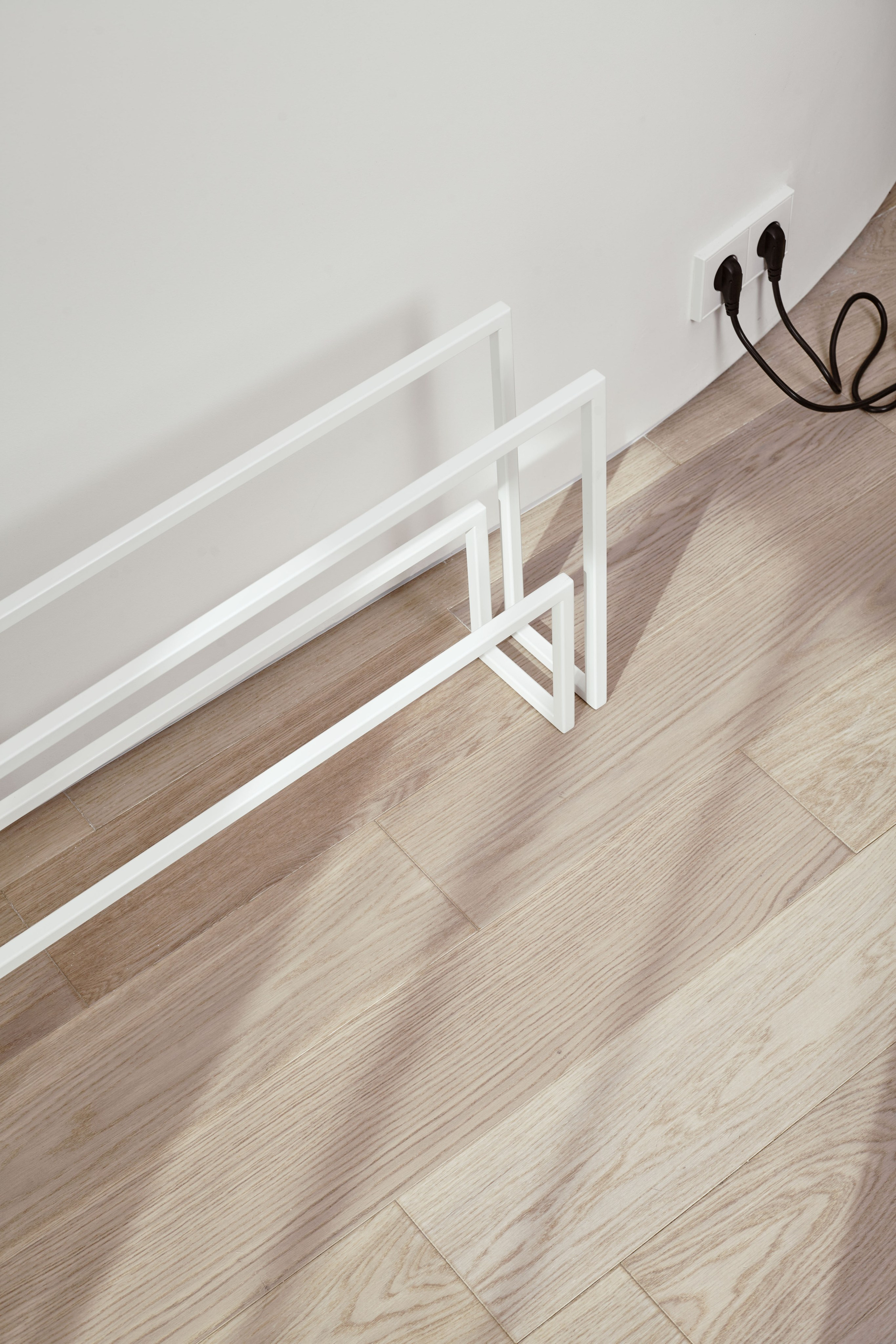 PODSTAVKI. SHONGIN SERGEI