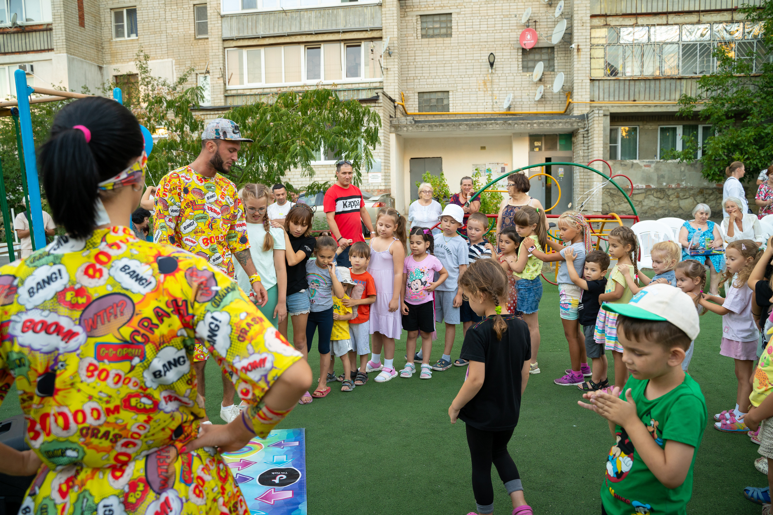 День двора. 35 лет!. Жизнь курорта Кабардинка в фотографиях