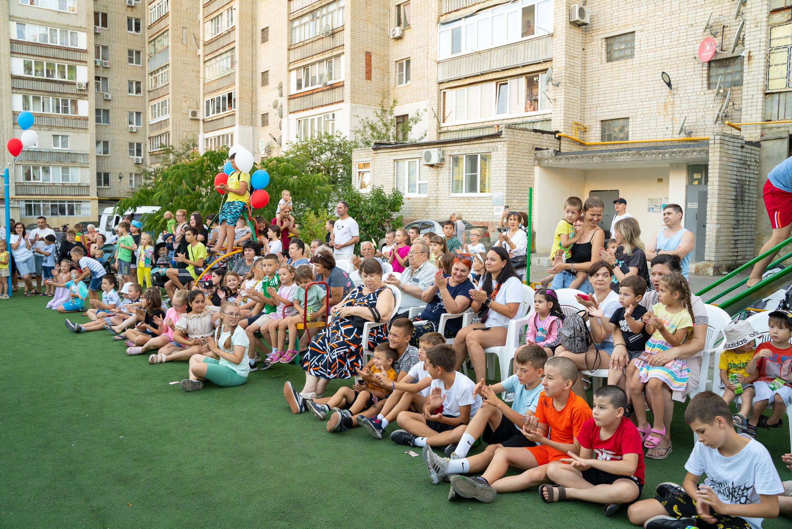 День двора. 35 лет!. Жизнь курорта Кабардинка в фотографиях