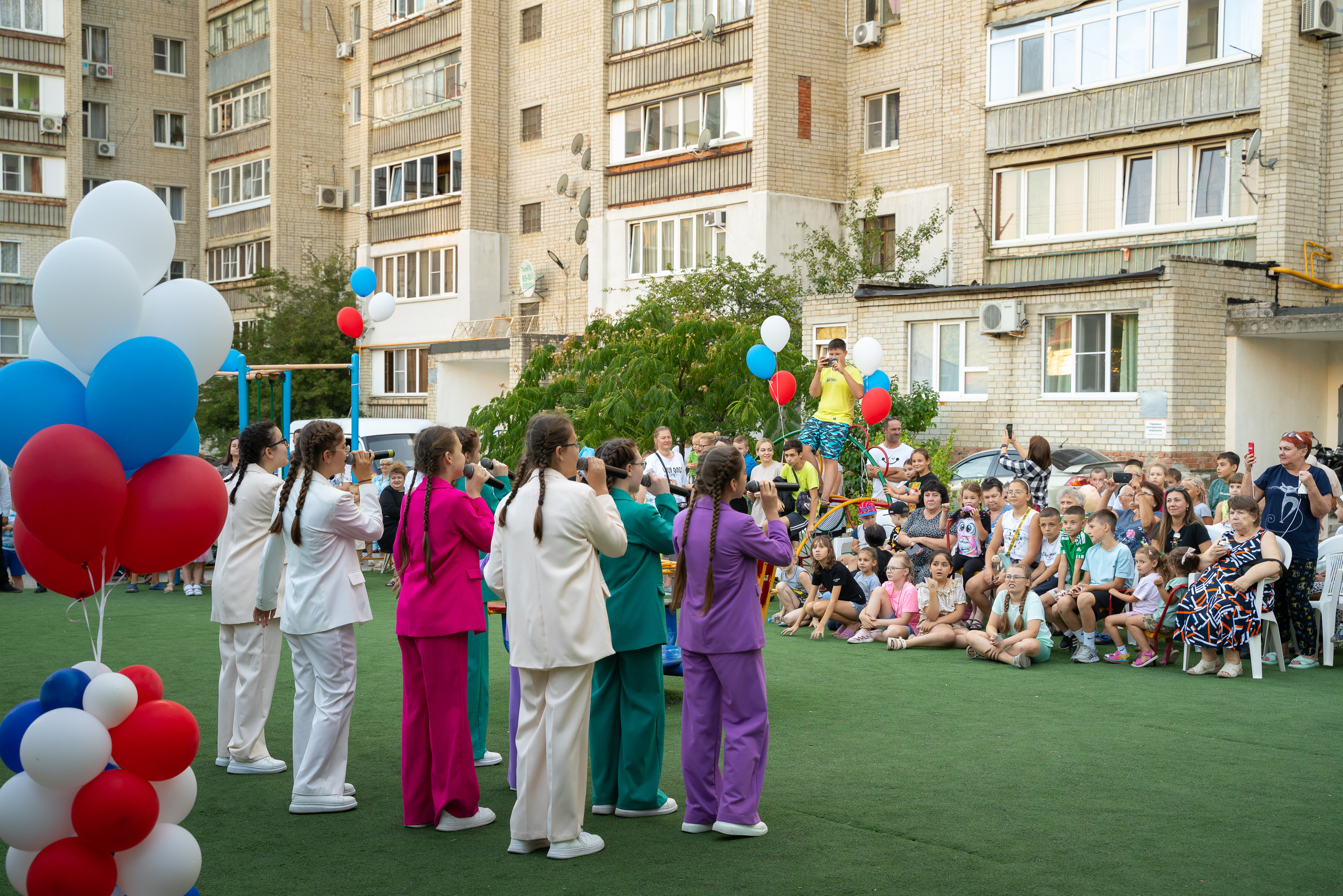 День двора. 35 лет!. Жизнь курорта Кабардинка в фотографиях